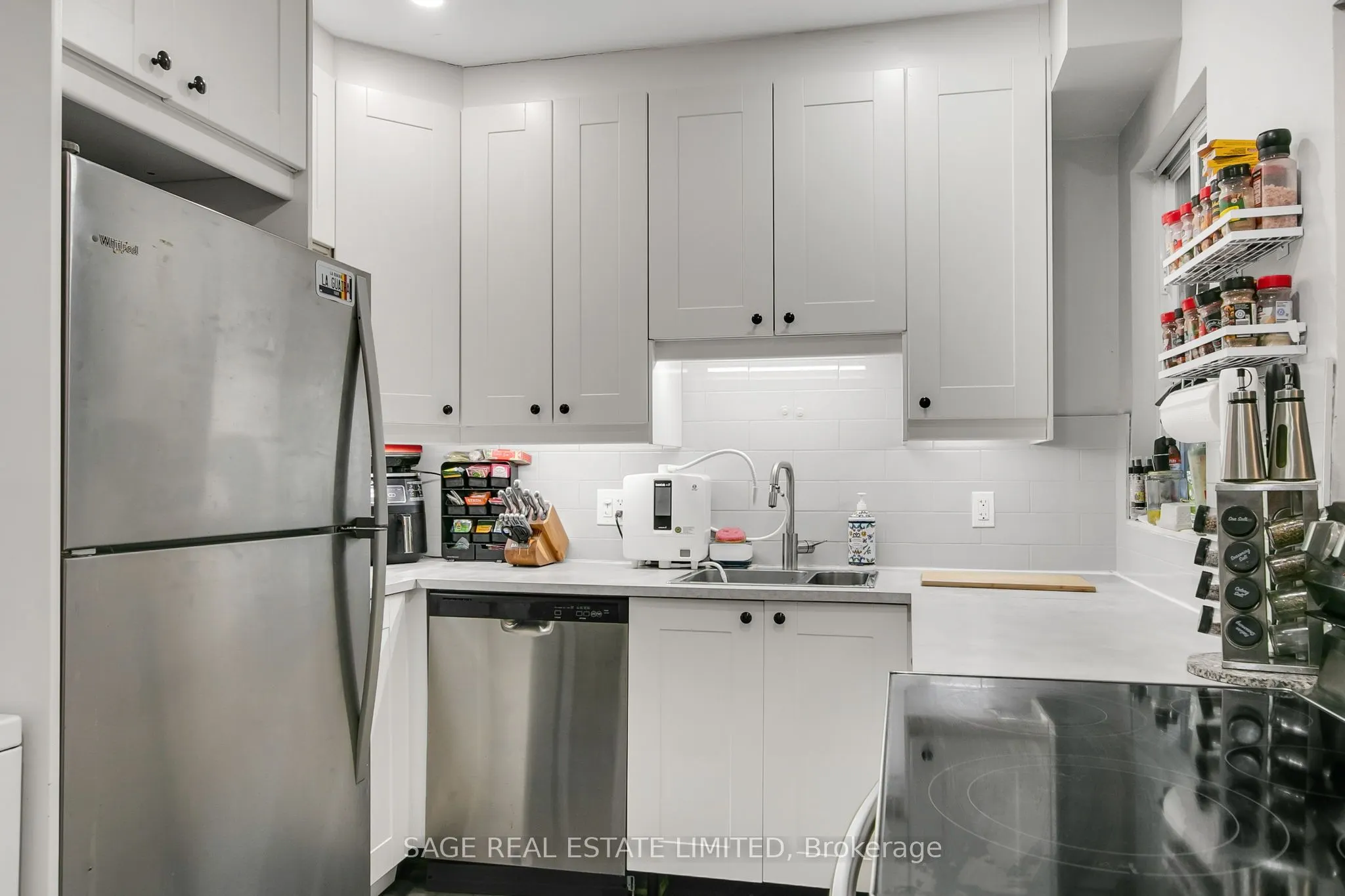 1840 Bathurst Street #204