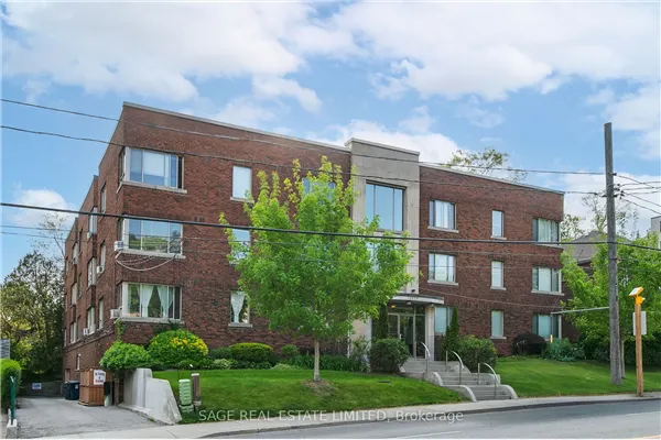 1840 Bathurst Street #204