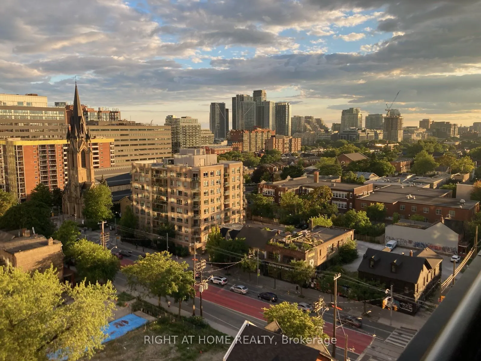 608 Richmond Street W #1106