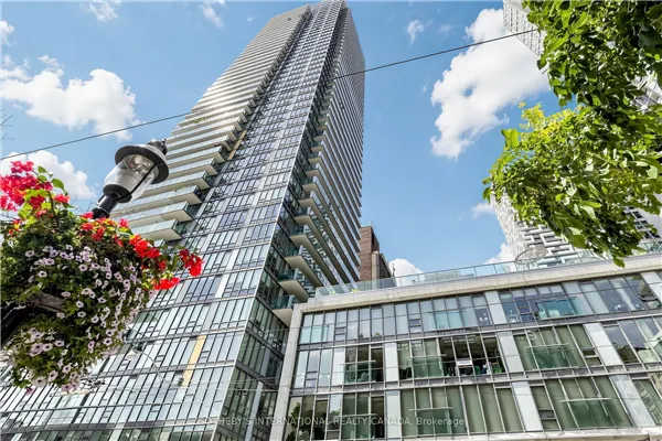 33 Lombard Street #1606