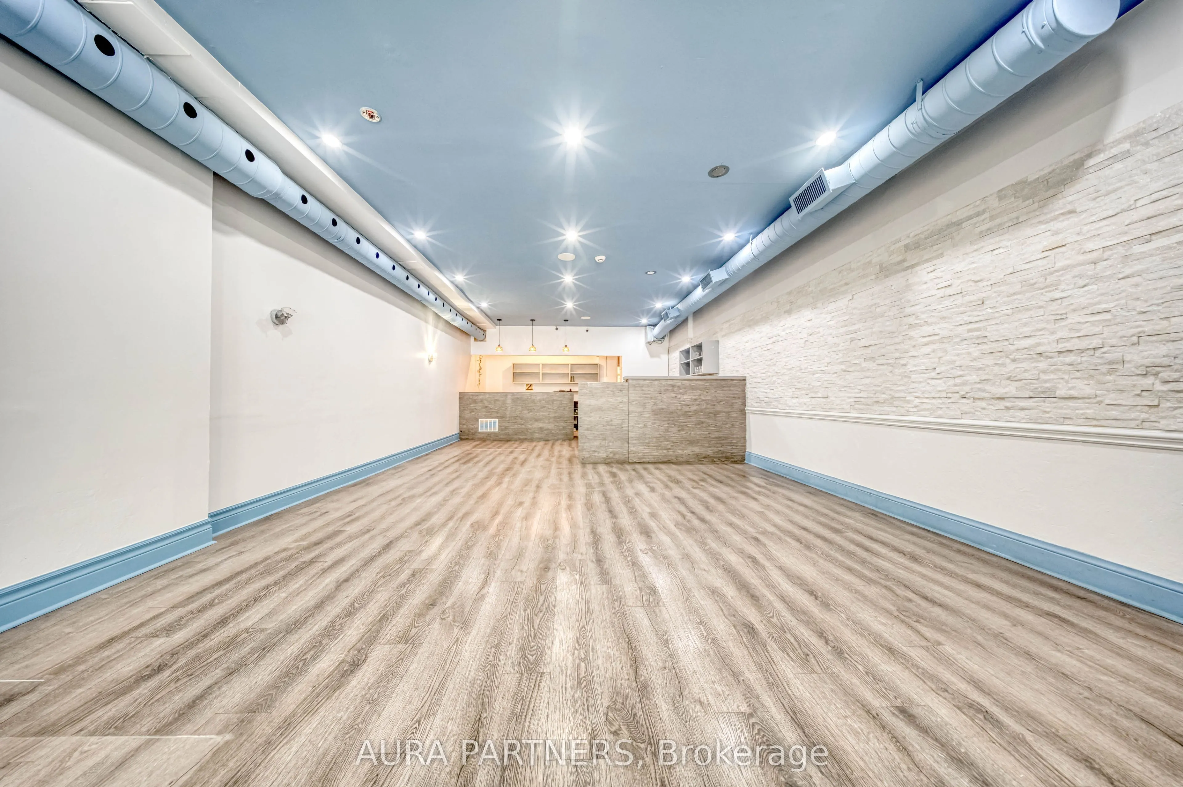 3187 Yonge Street