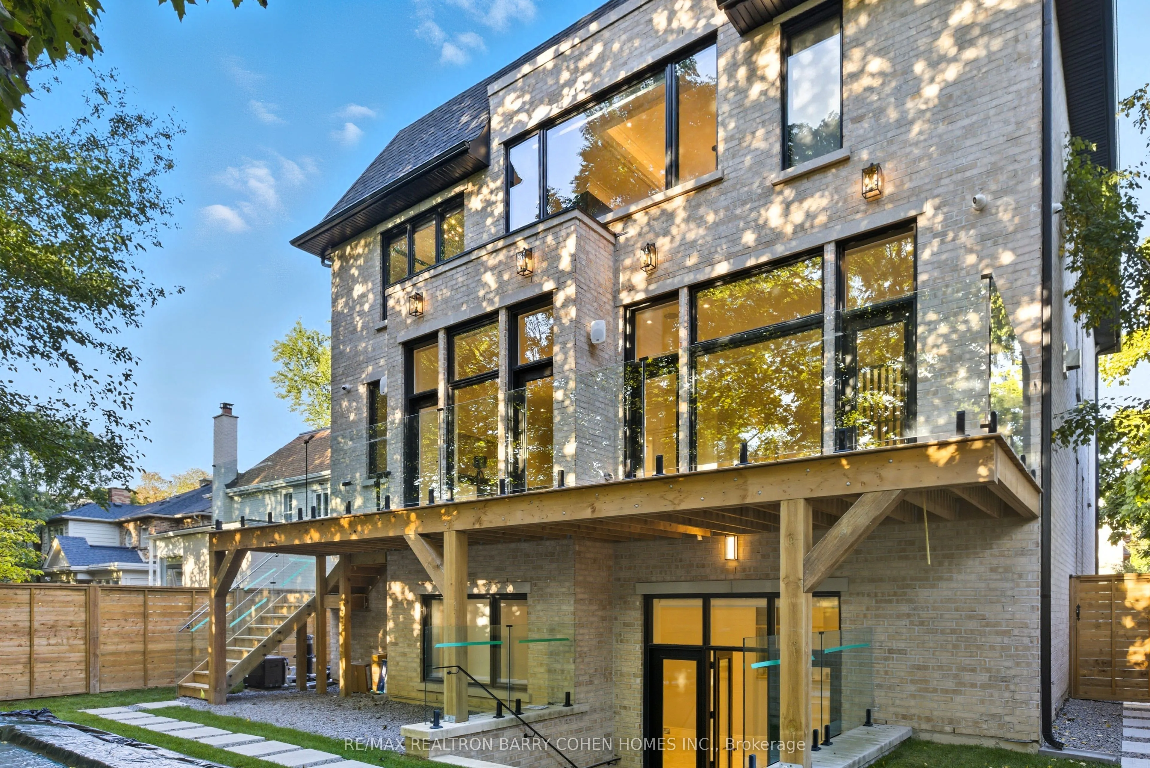 14 Glen Cedar Road