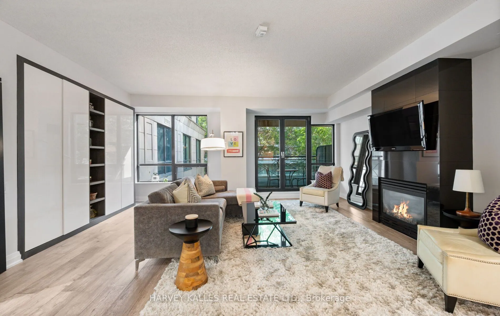 20 Scrivener Square #418
