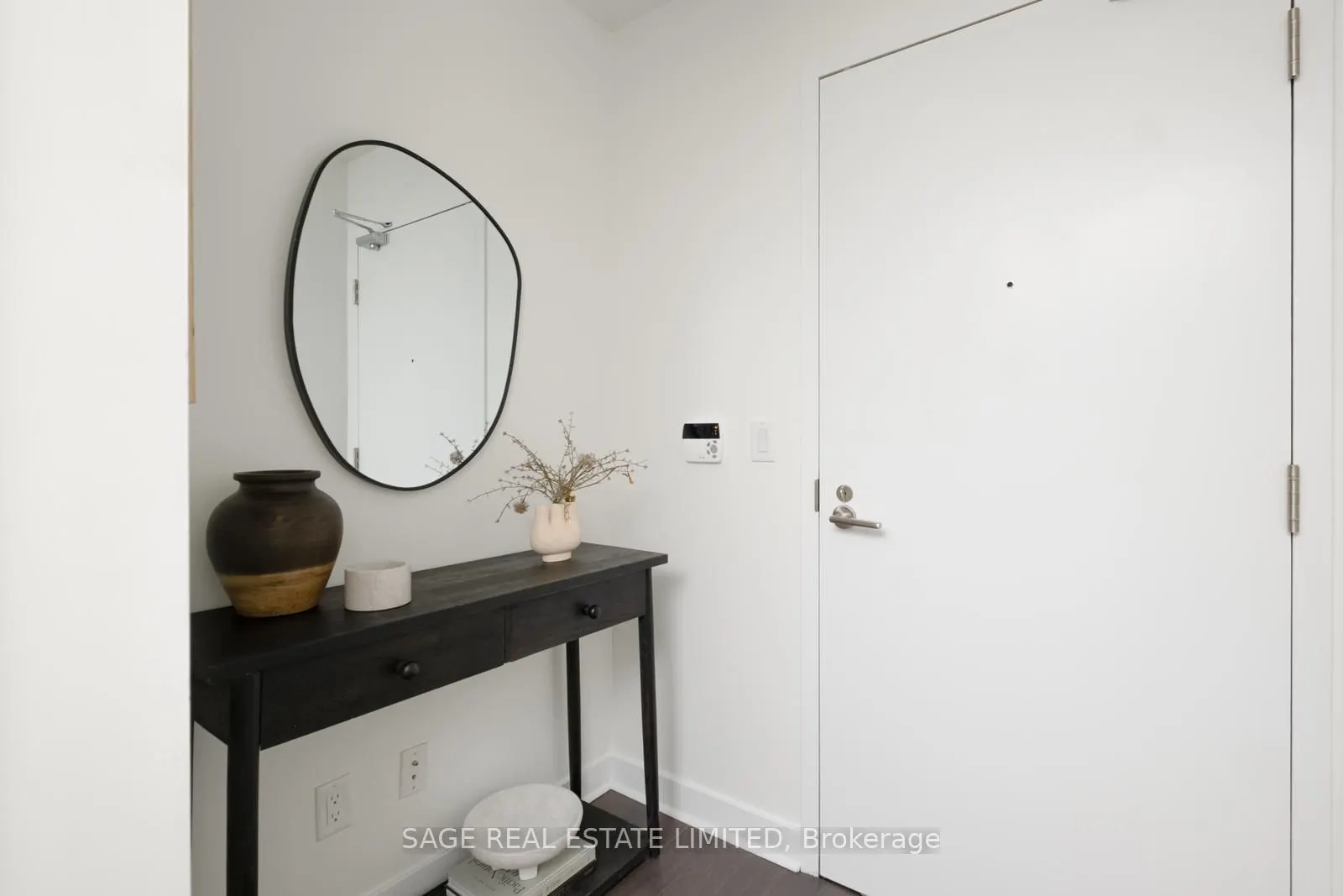 58 Orchard View Boulevard #313