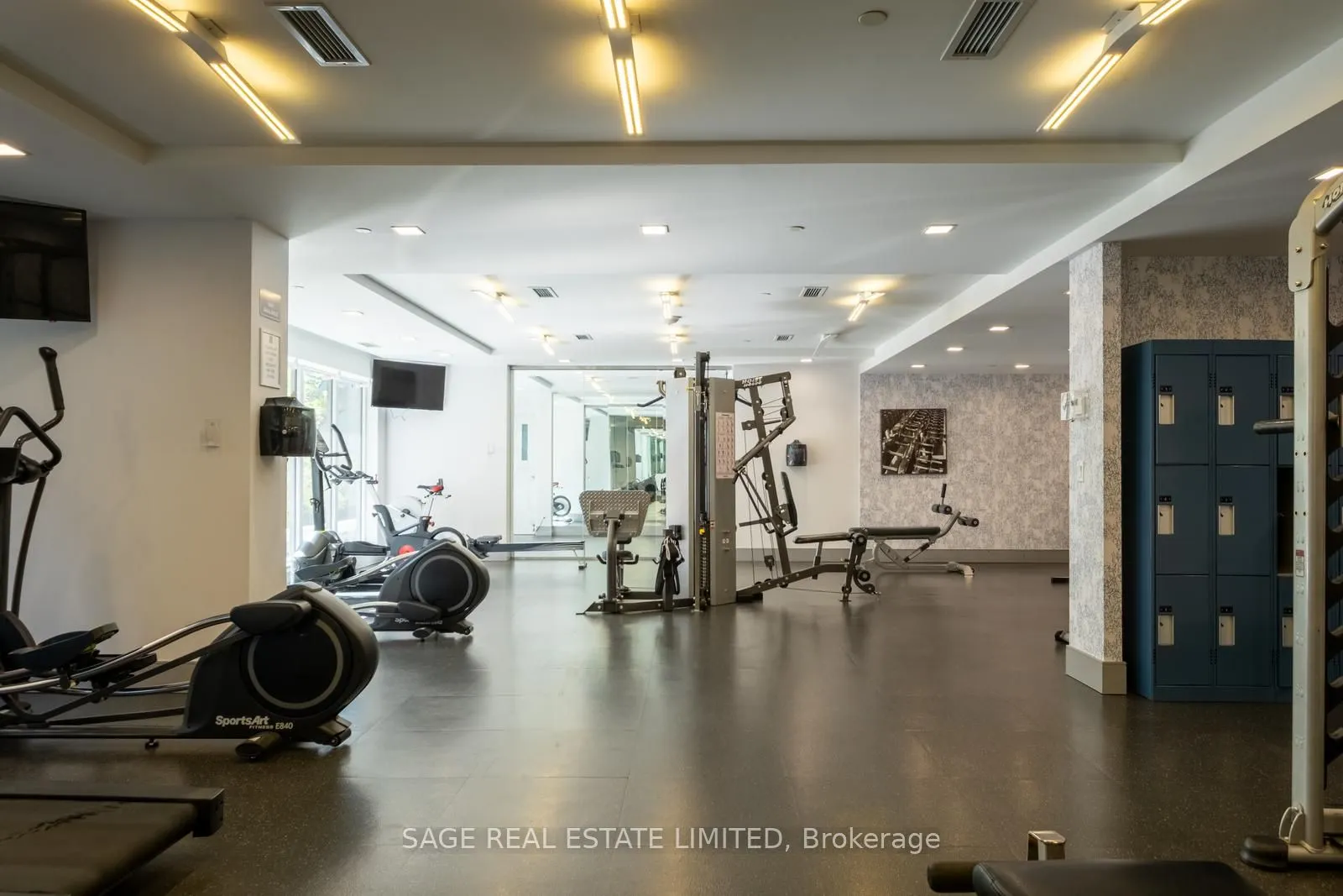 58 Orchard View Boulevard #313