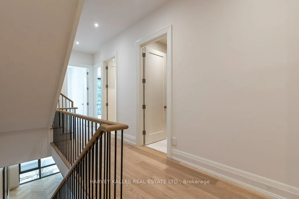 32 Evergreen Gardens
