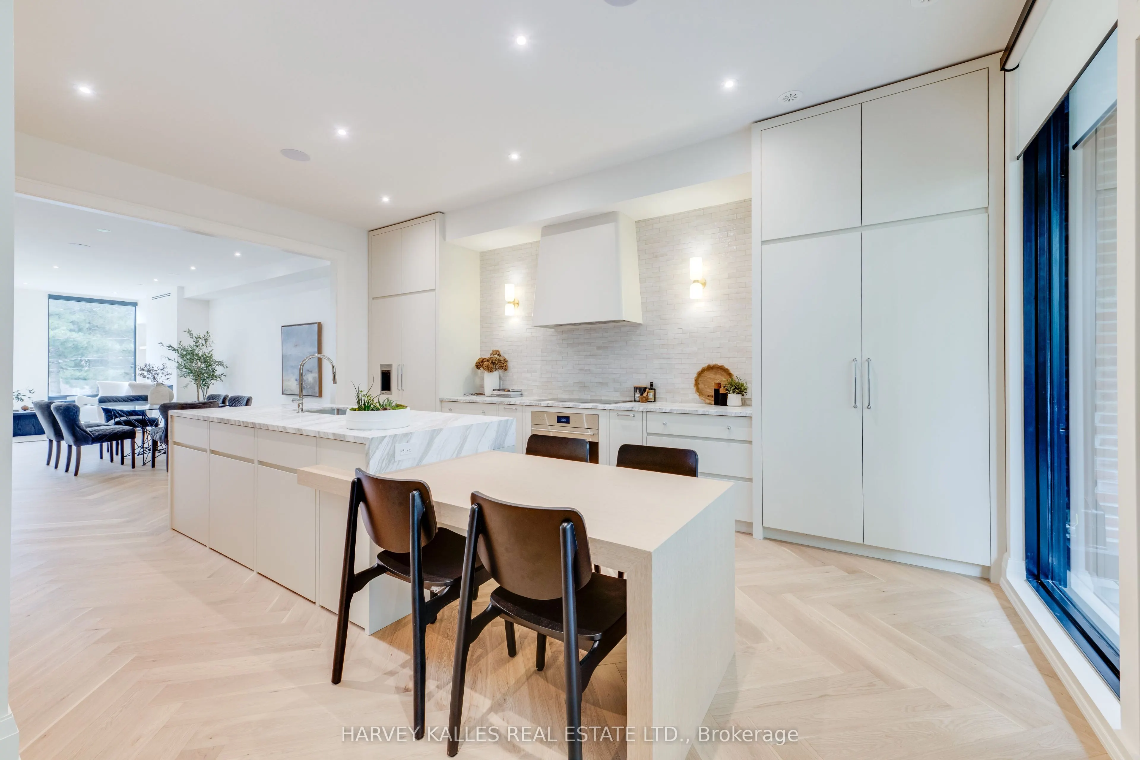 32 Evergreen Gardens