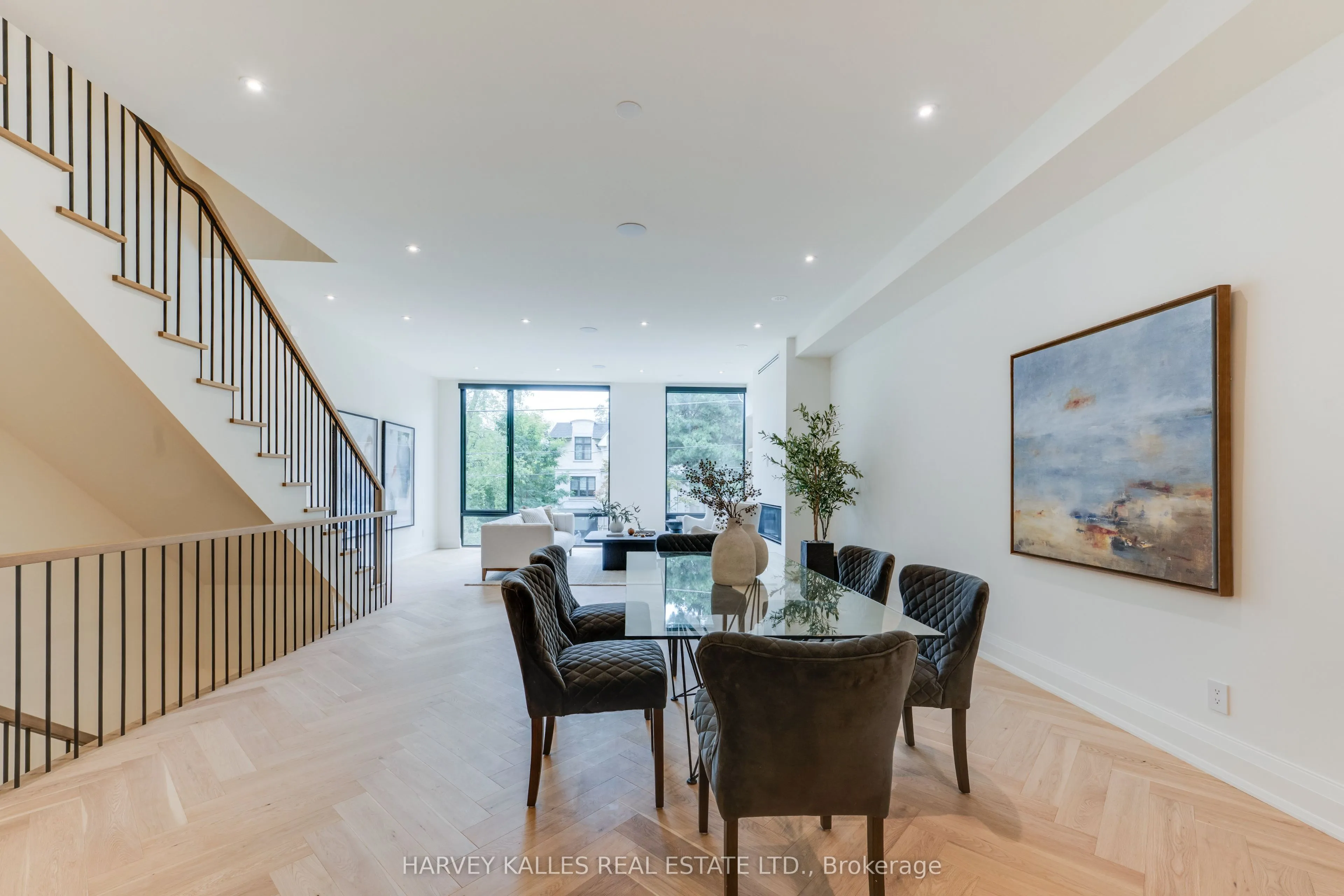 32 Evergreen Gardens