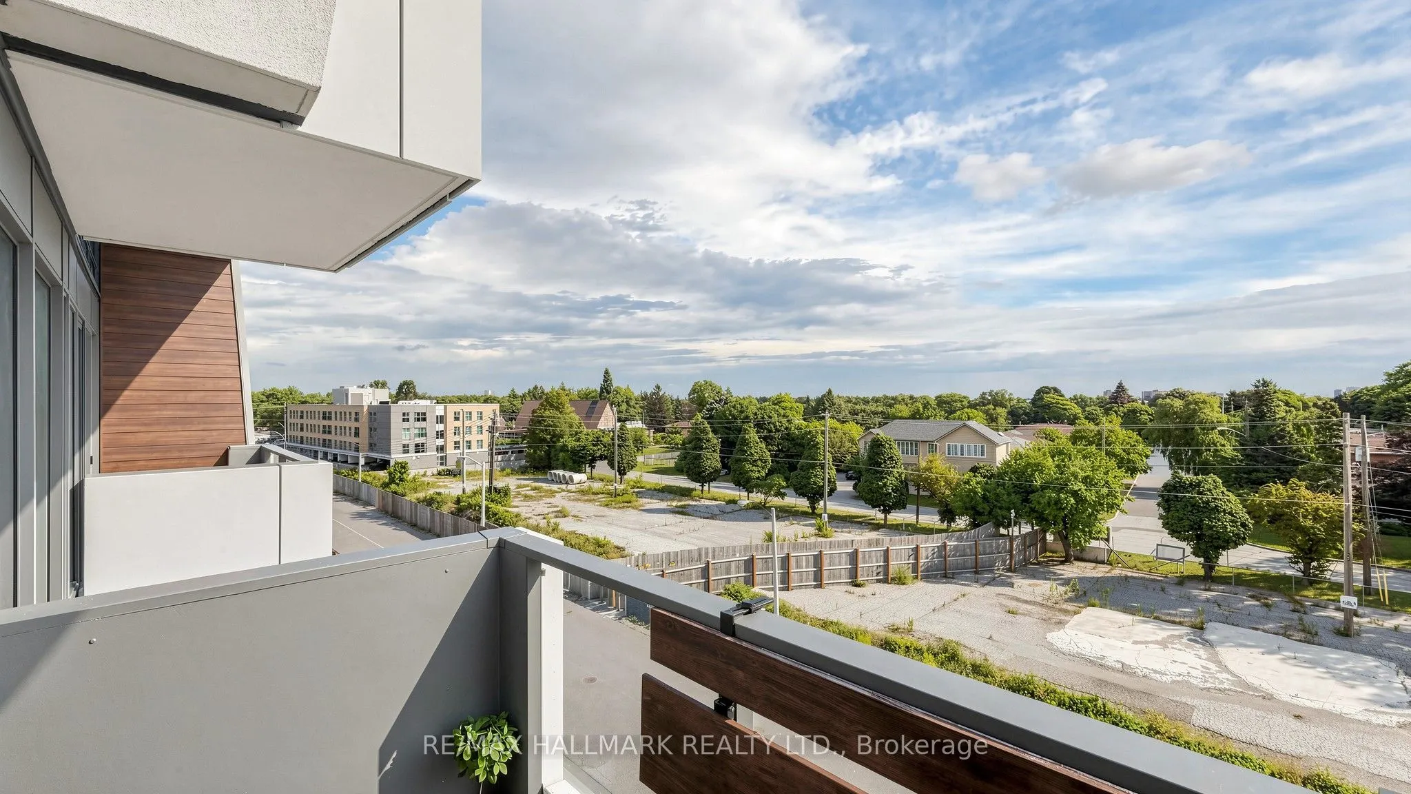 7 Golden Lion Heights #N423