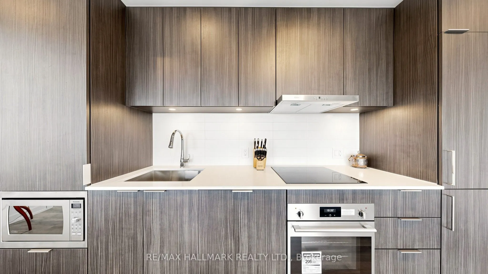 7 Golden Lion Heights #N423