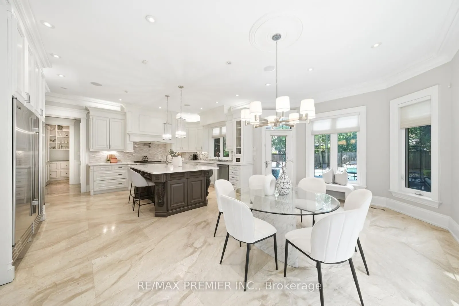 35 Normandale Crescent