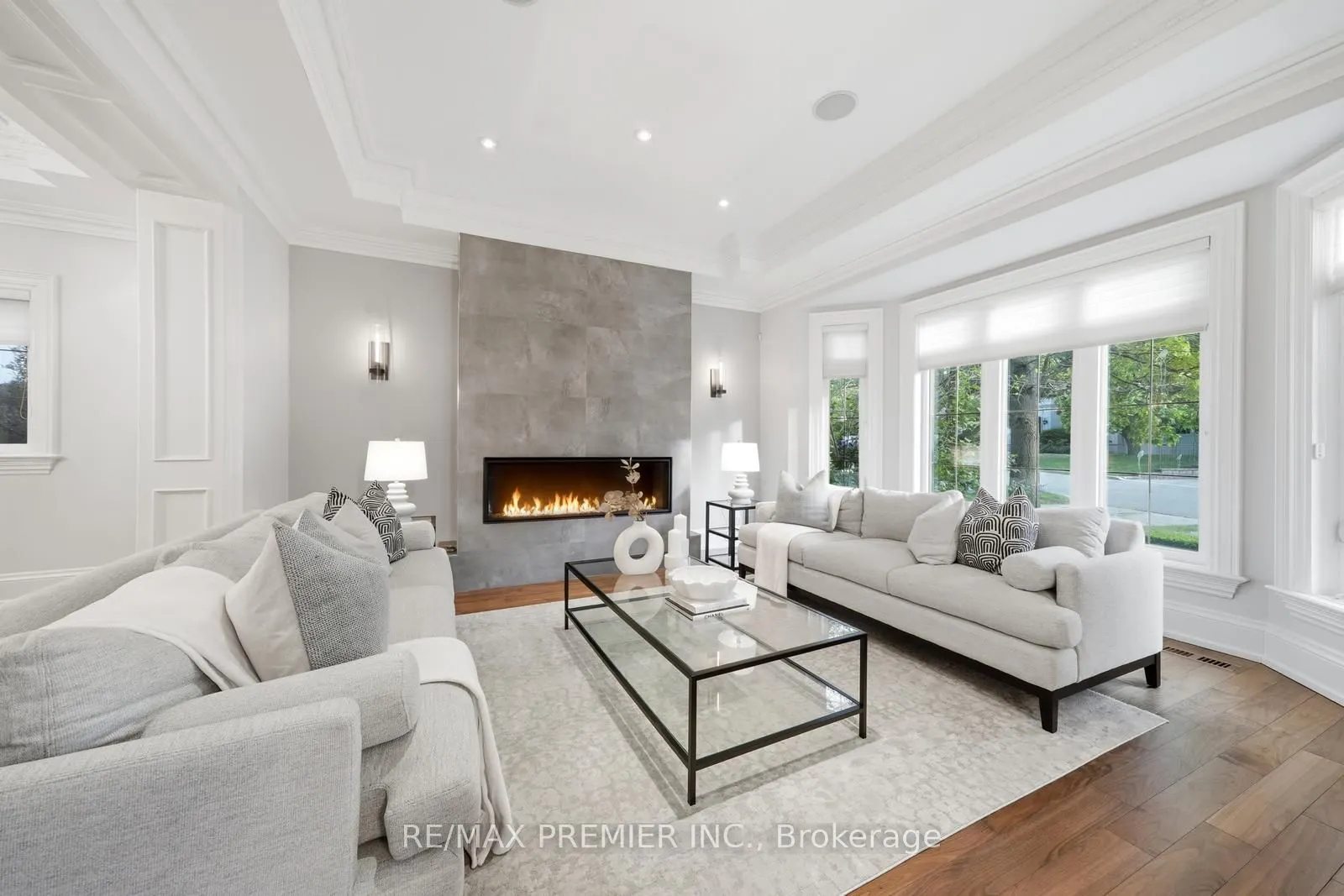 35 Normandale Crescent