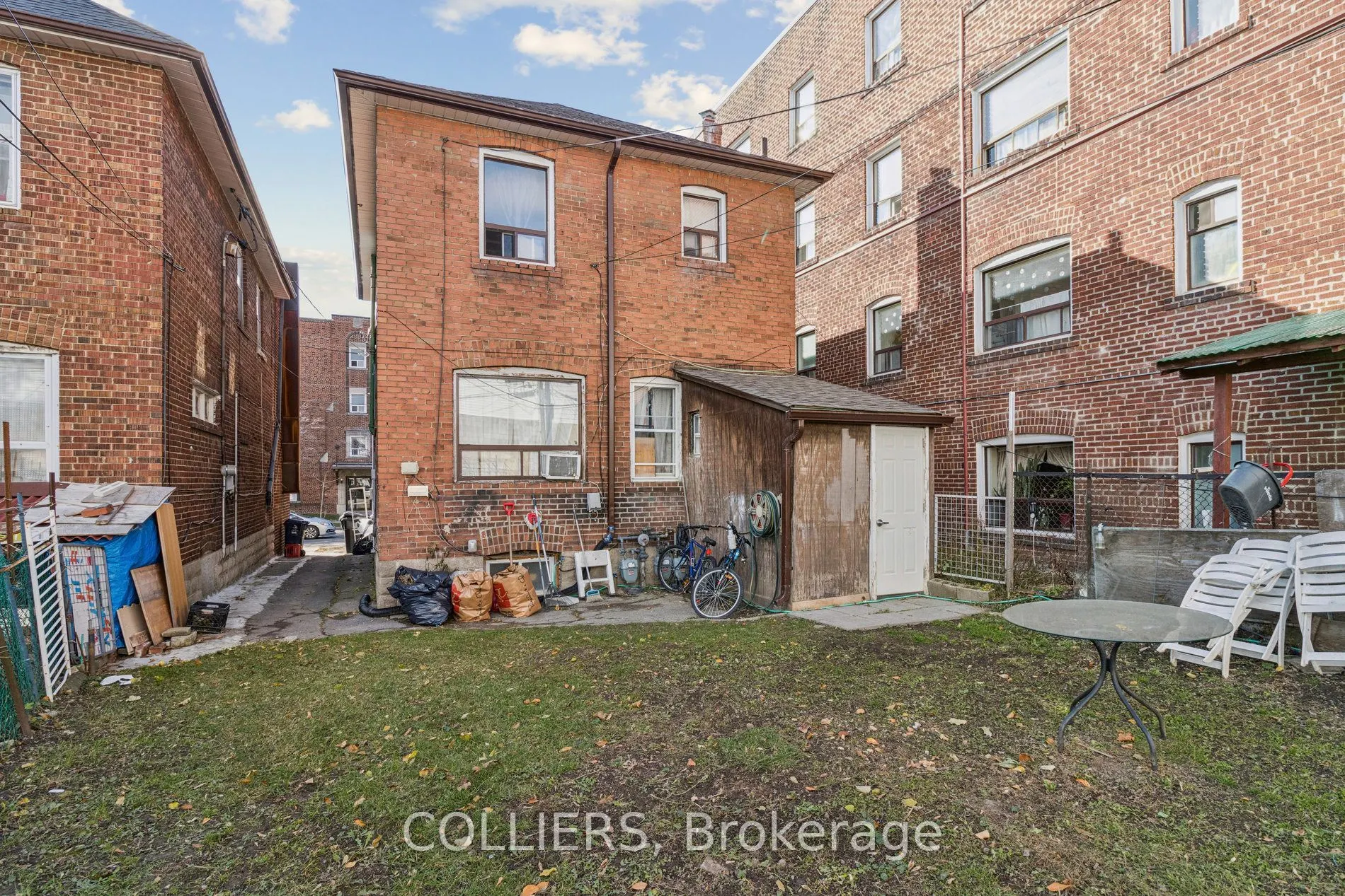225 Vaughan Road