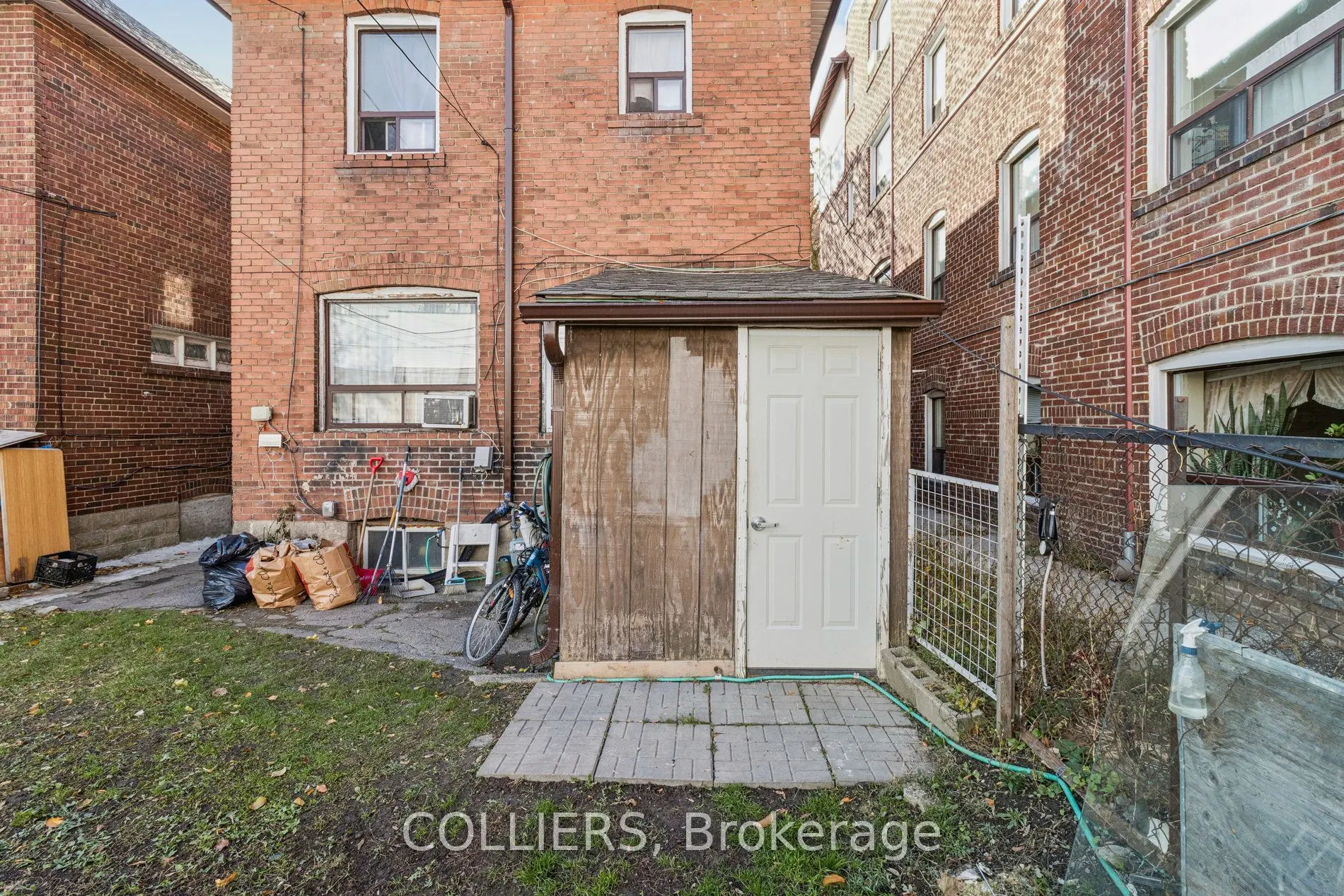 225 Vaughan Road