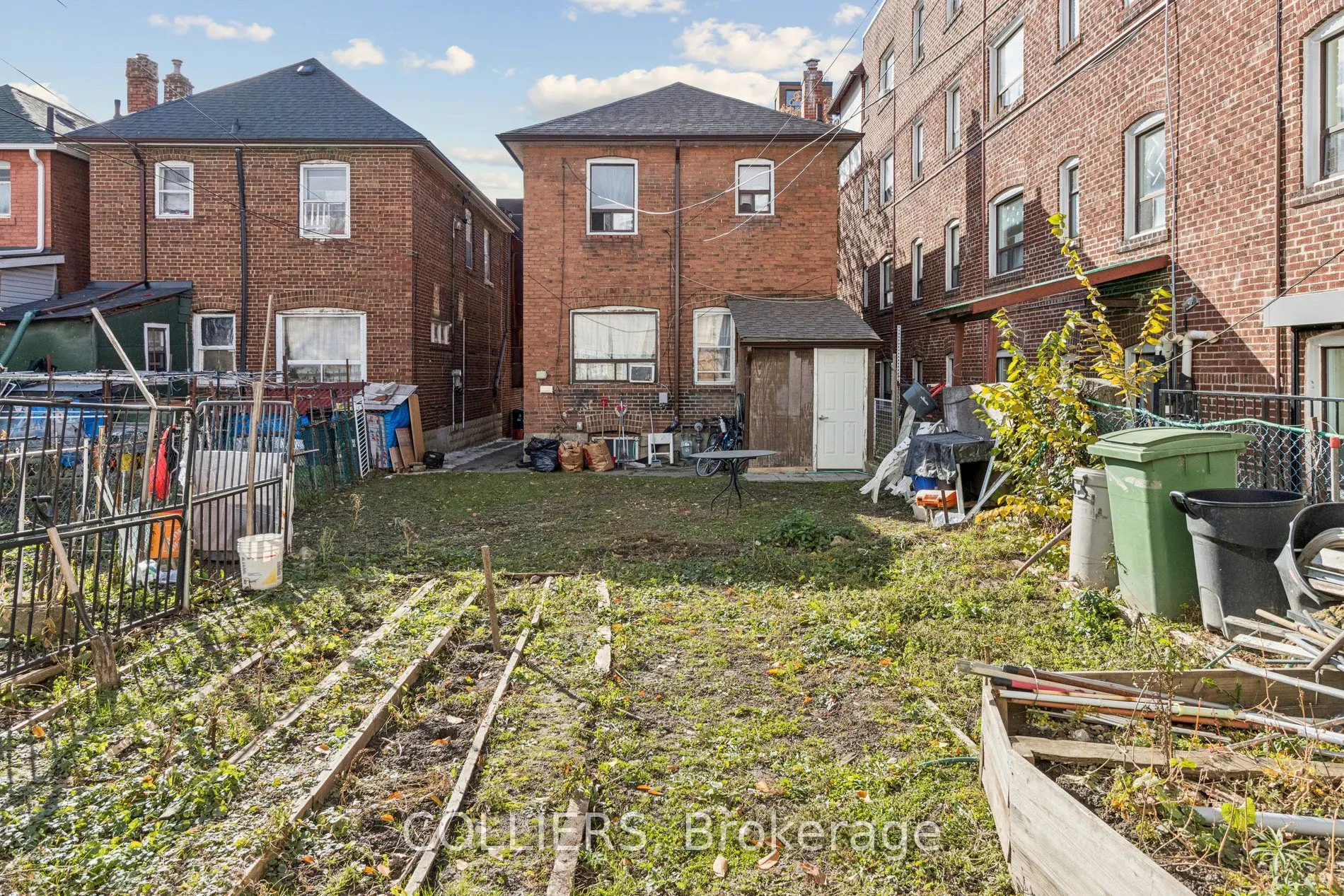 225 Vaughan Road
