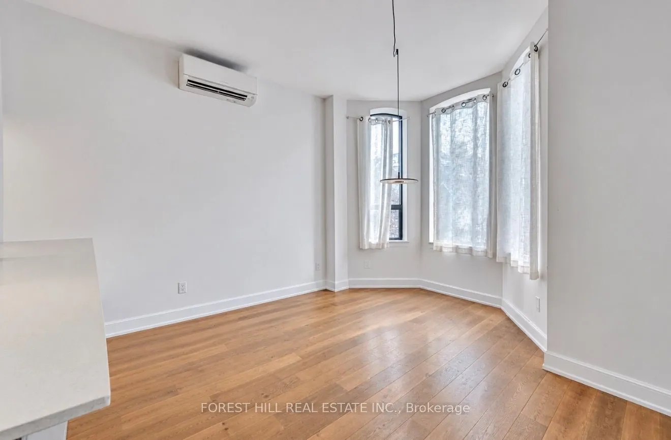 96 Harbord Street