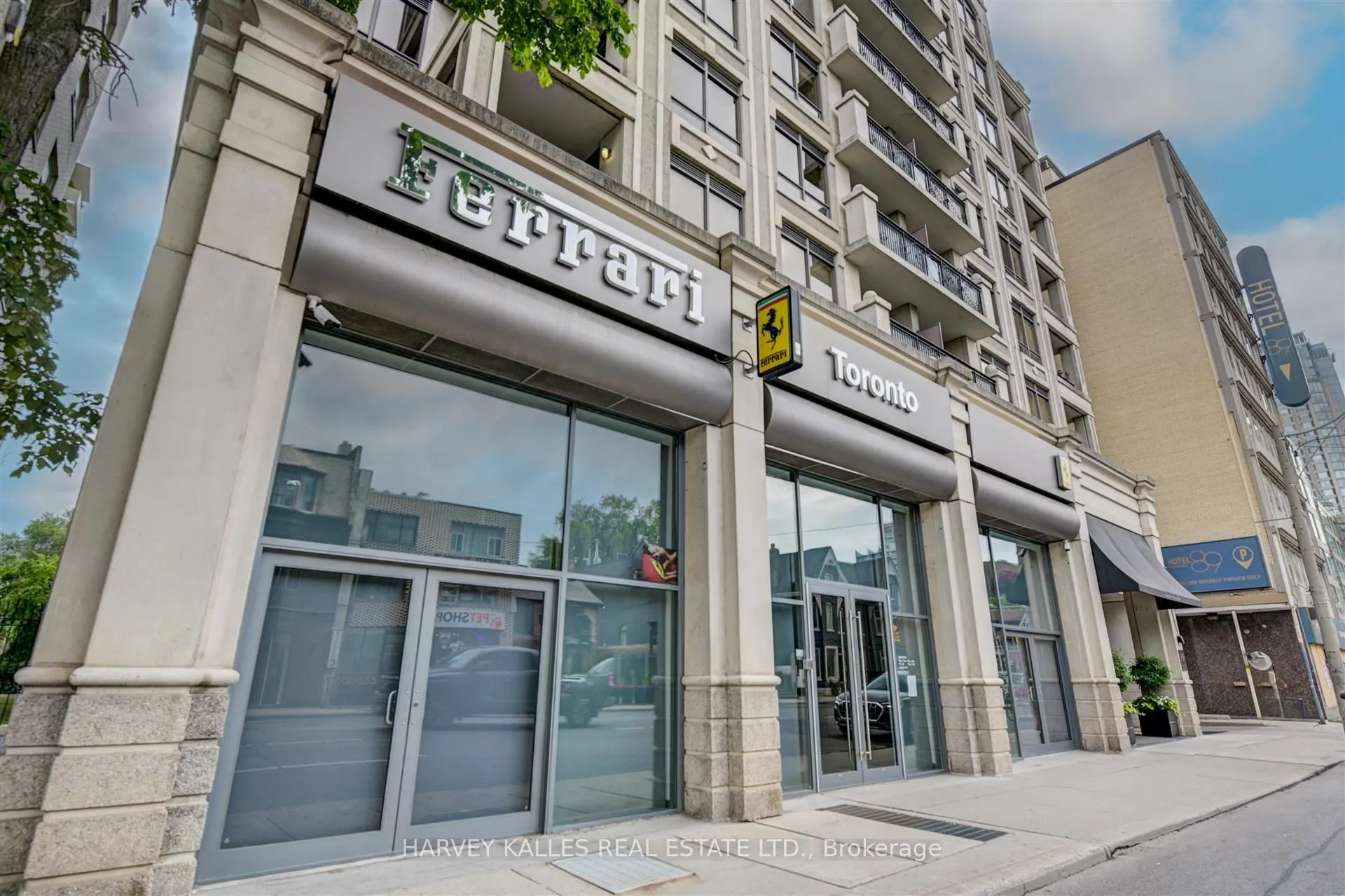 99 Avenue Road #708