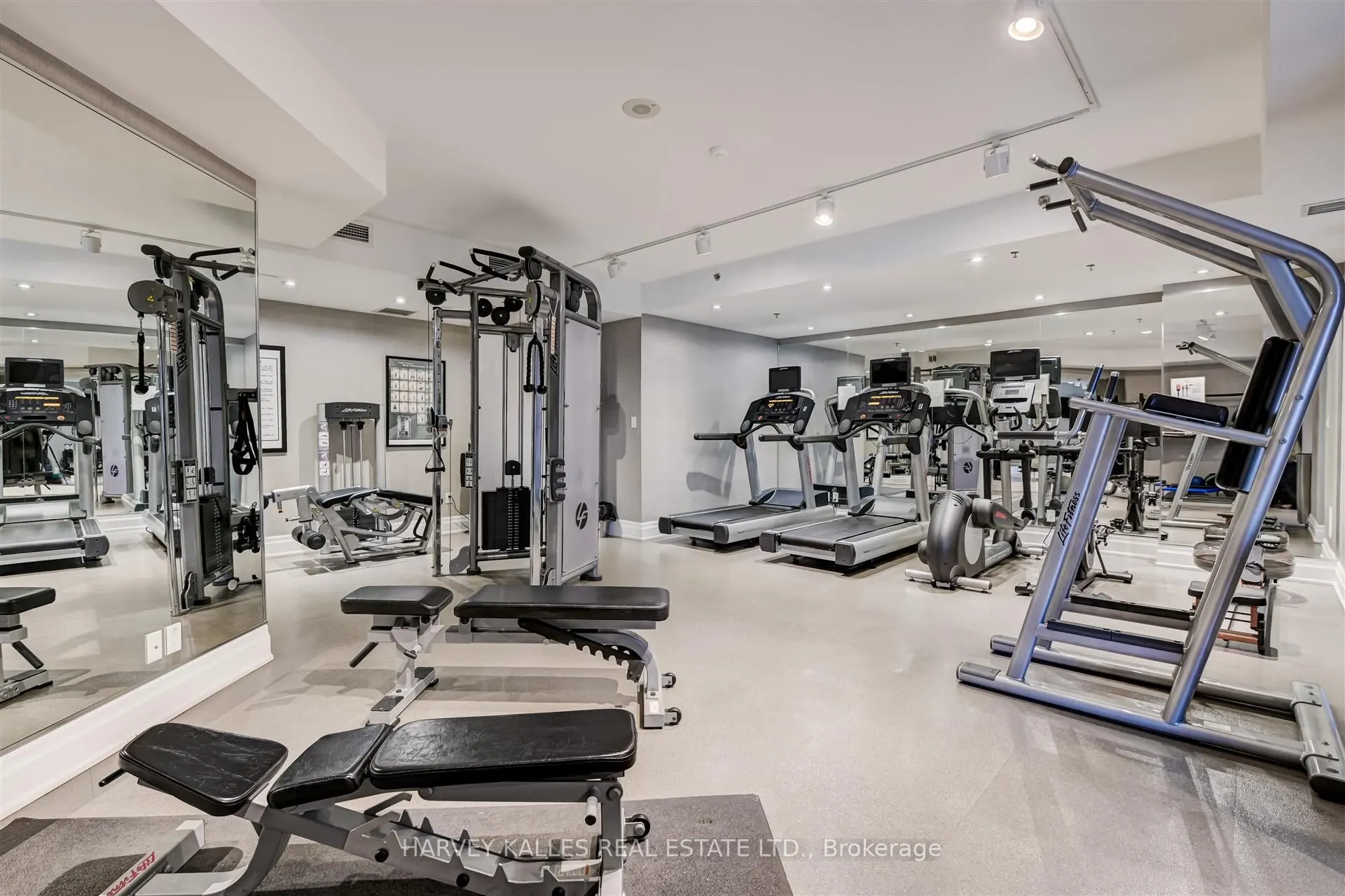 99 Avenue Road #708