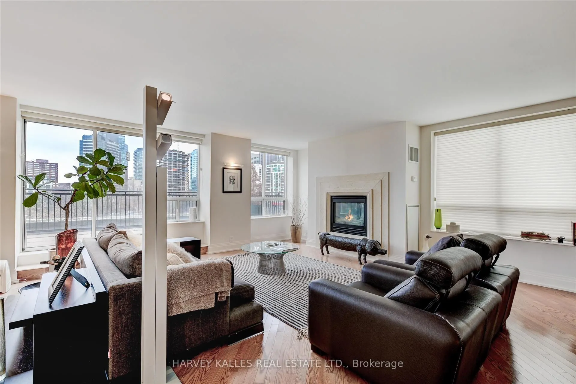 99 Avenue Road #708