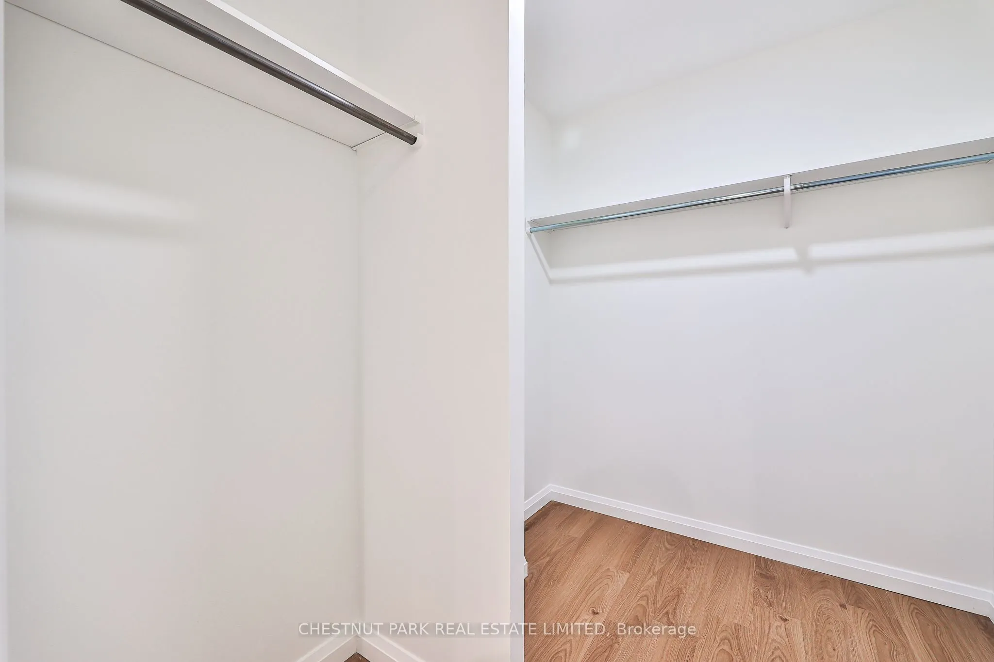 188 Spadina Avenue #301