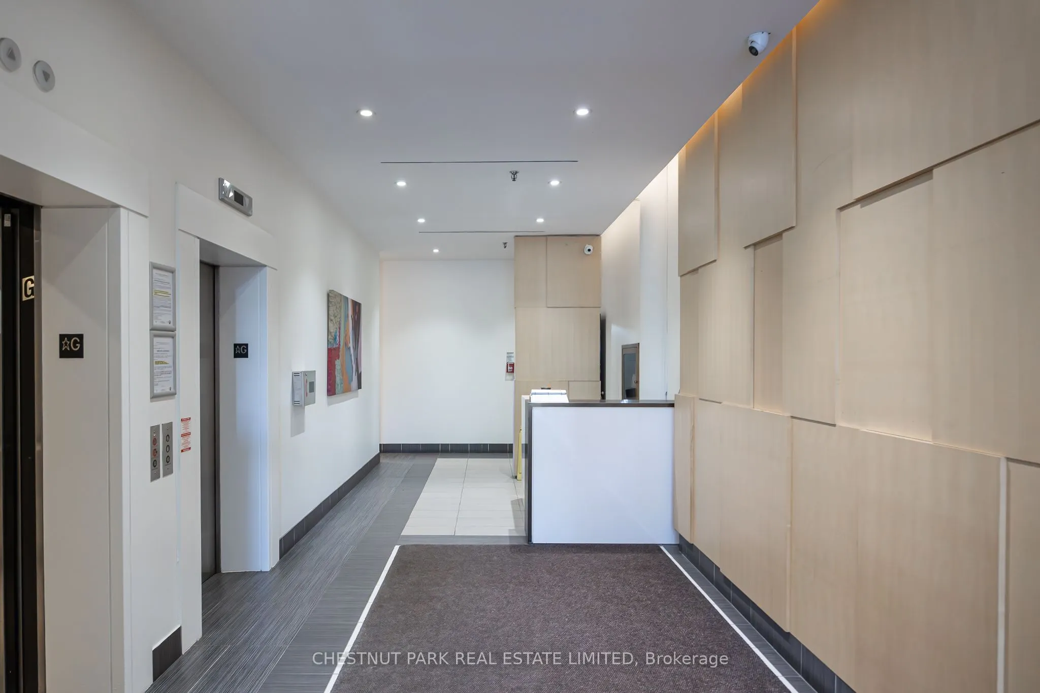 188 Spadina Avenue #301