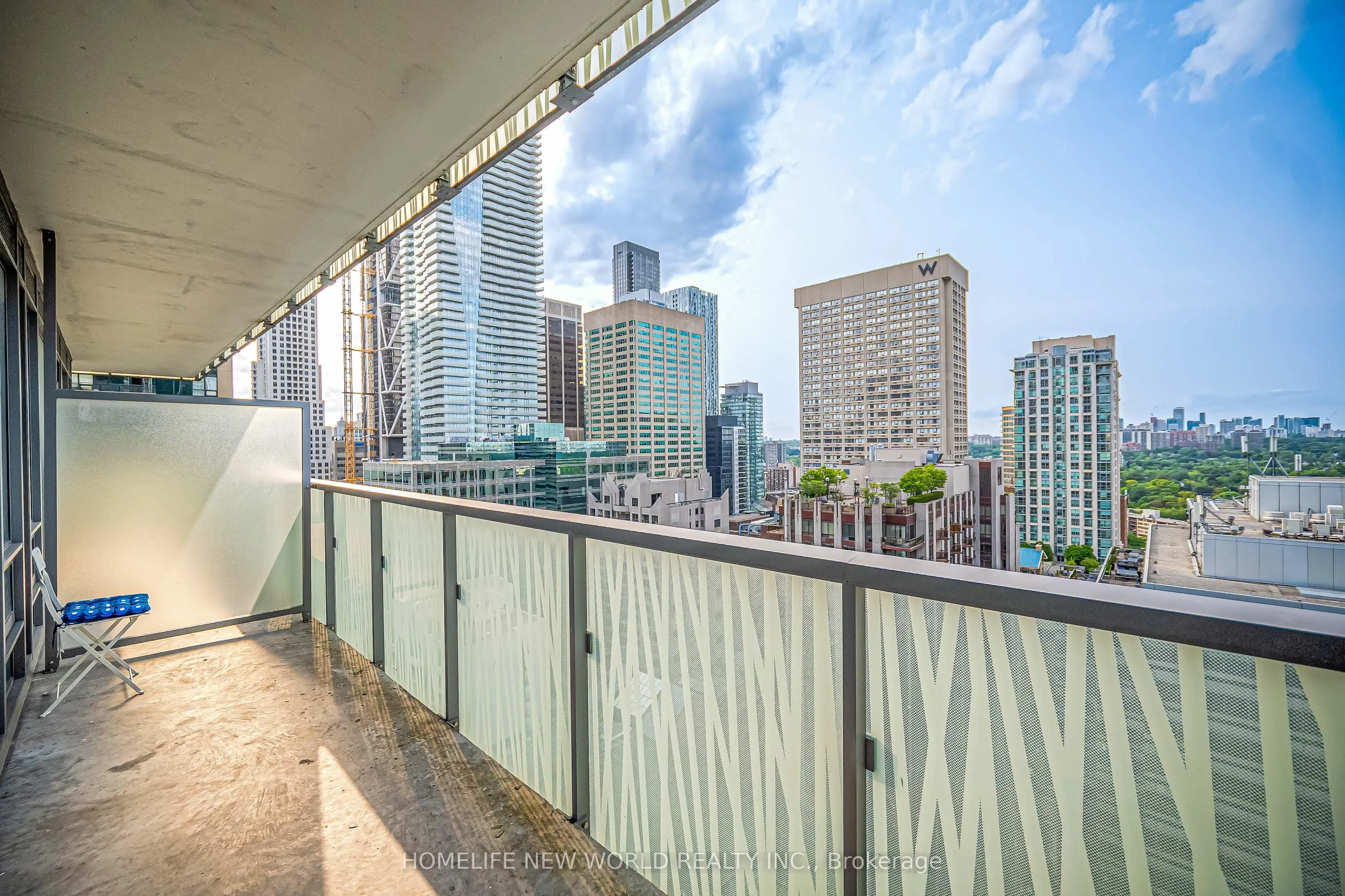 50 Charles Street E #2311