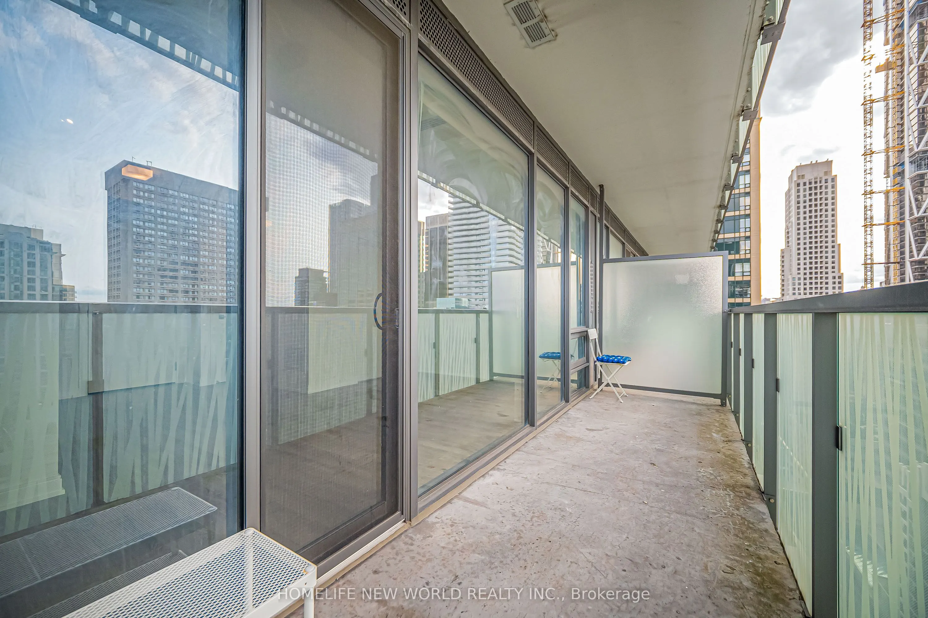 50 Charles Street E #2311