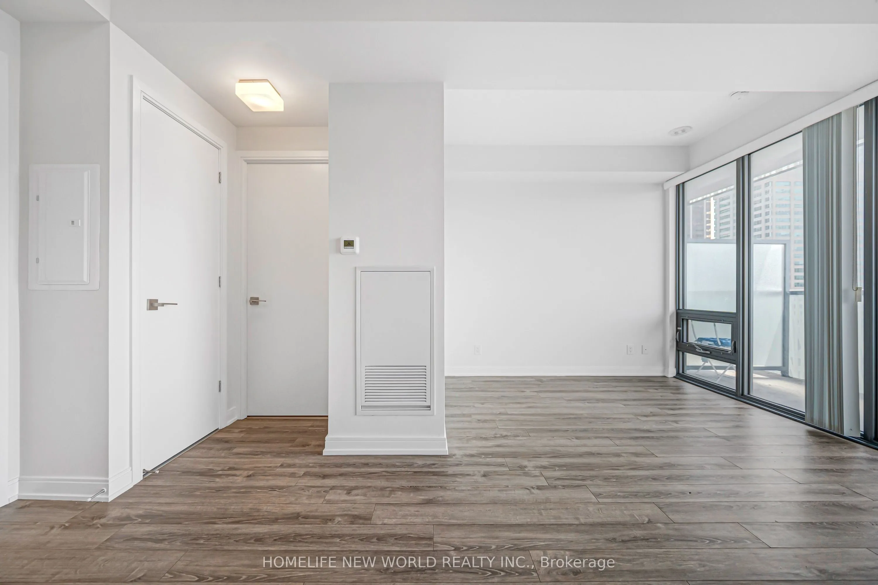 50 Charles Street E #2311