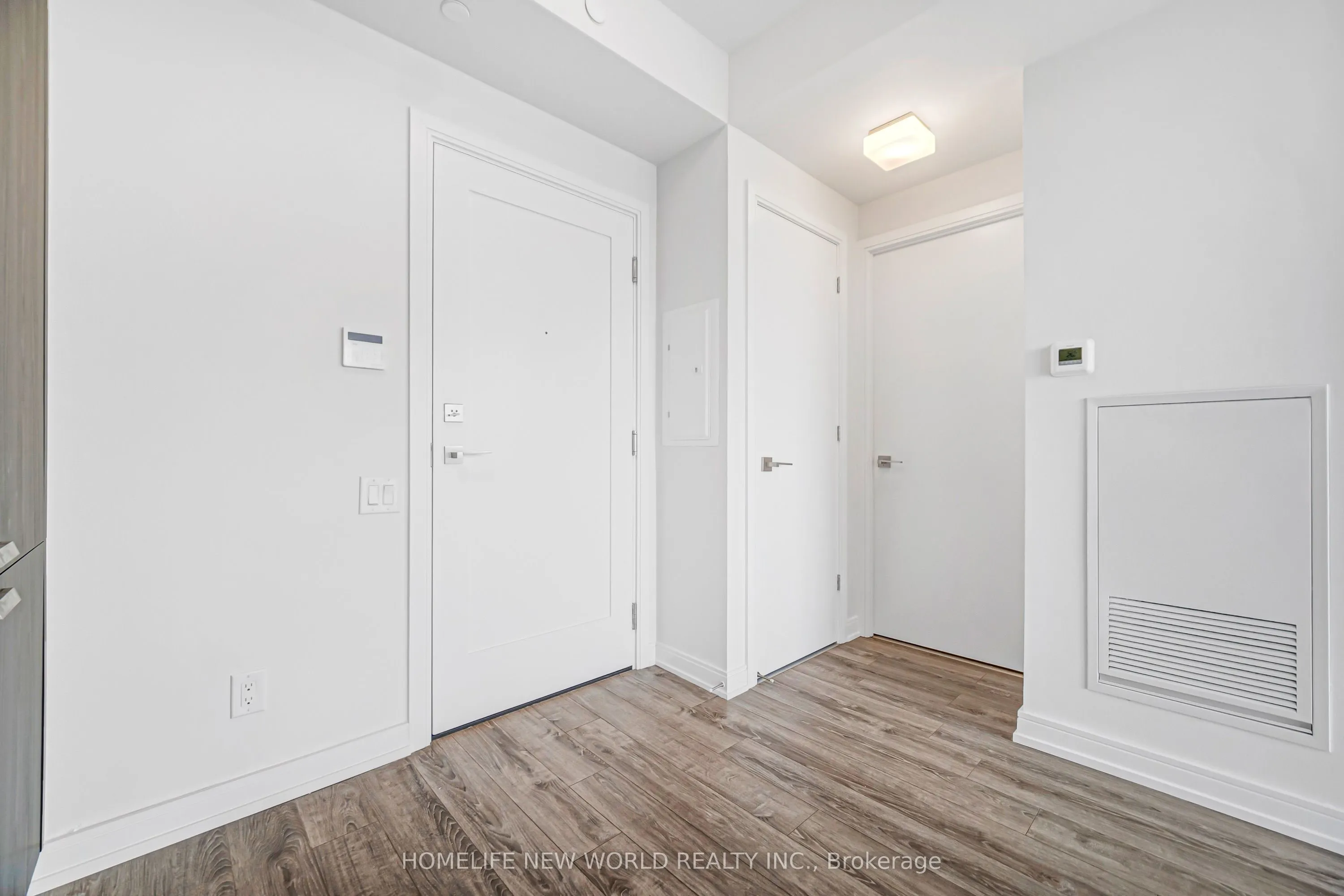 50 Charles Street E #2311