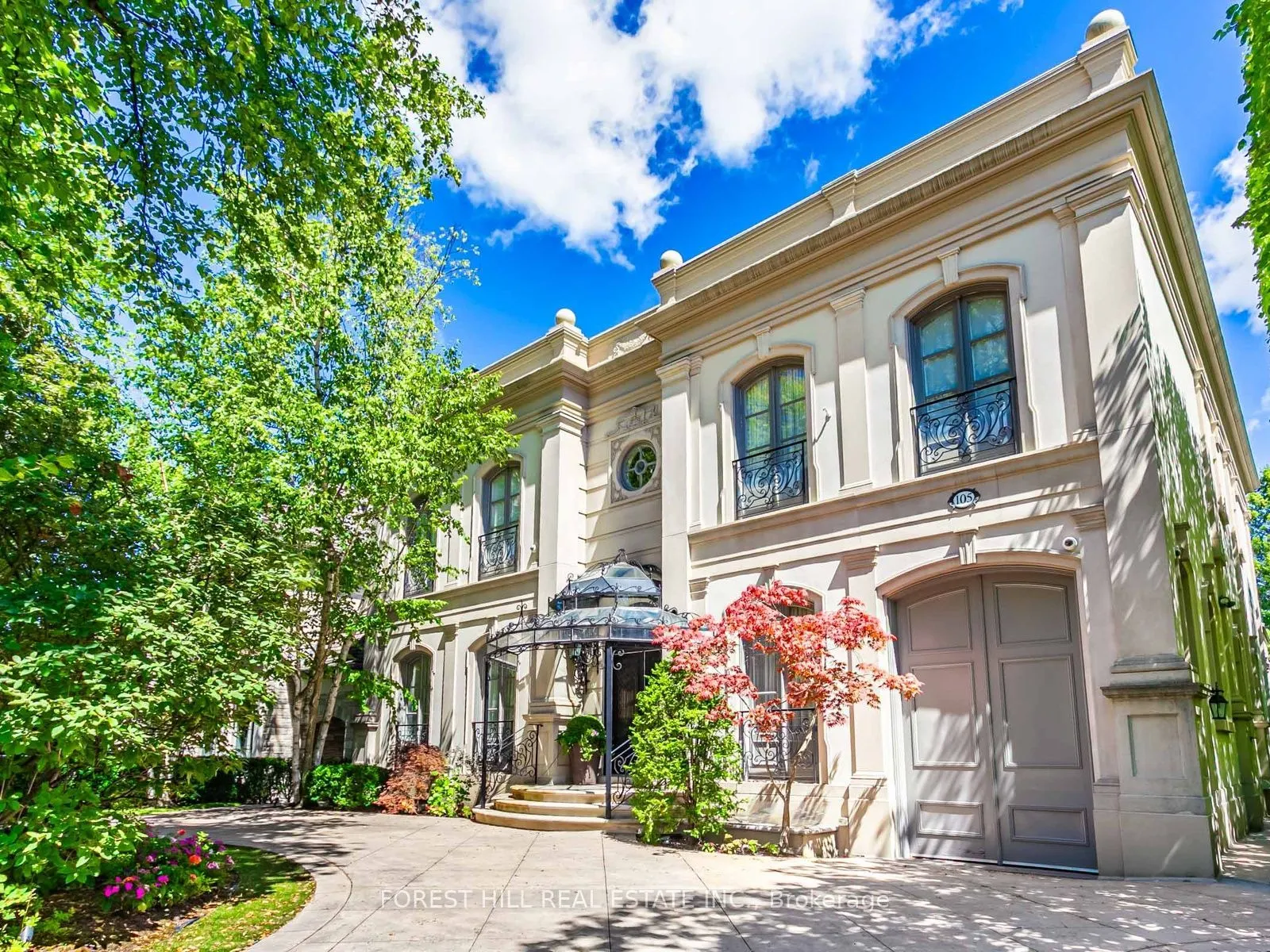 105 Dunvegan Road