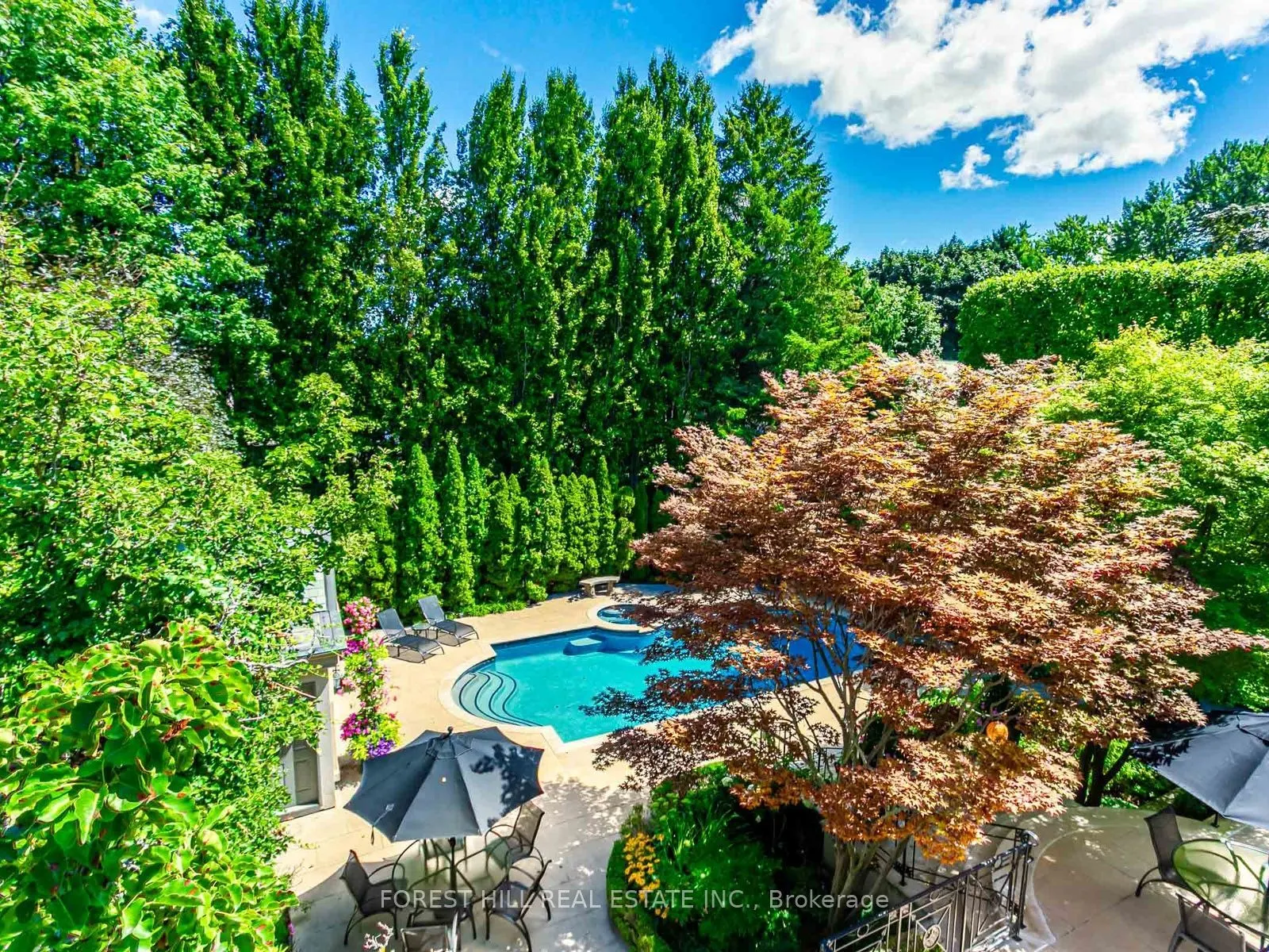 105 Dunvegan Road