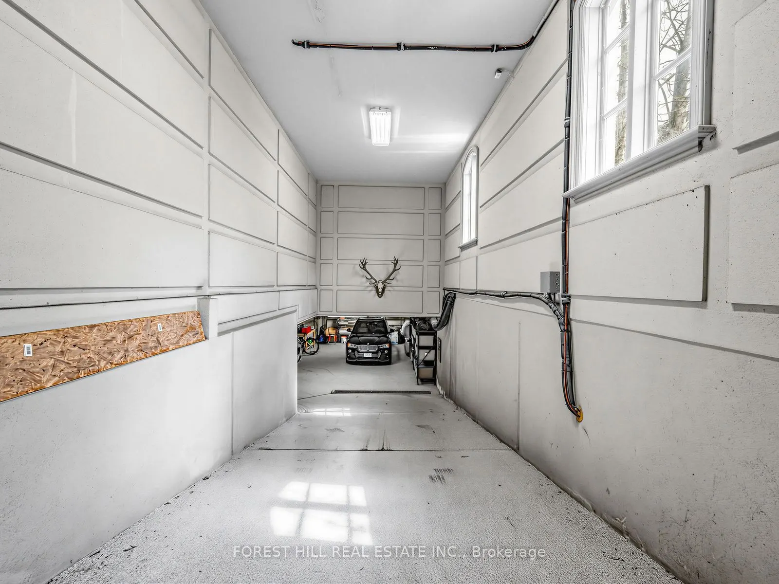 105 Dunvegan Road