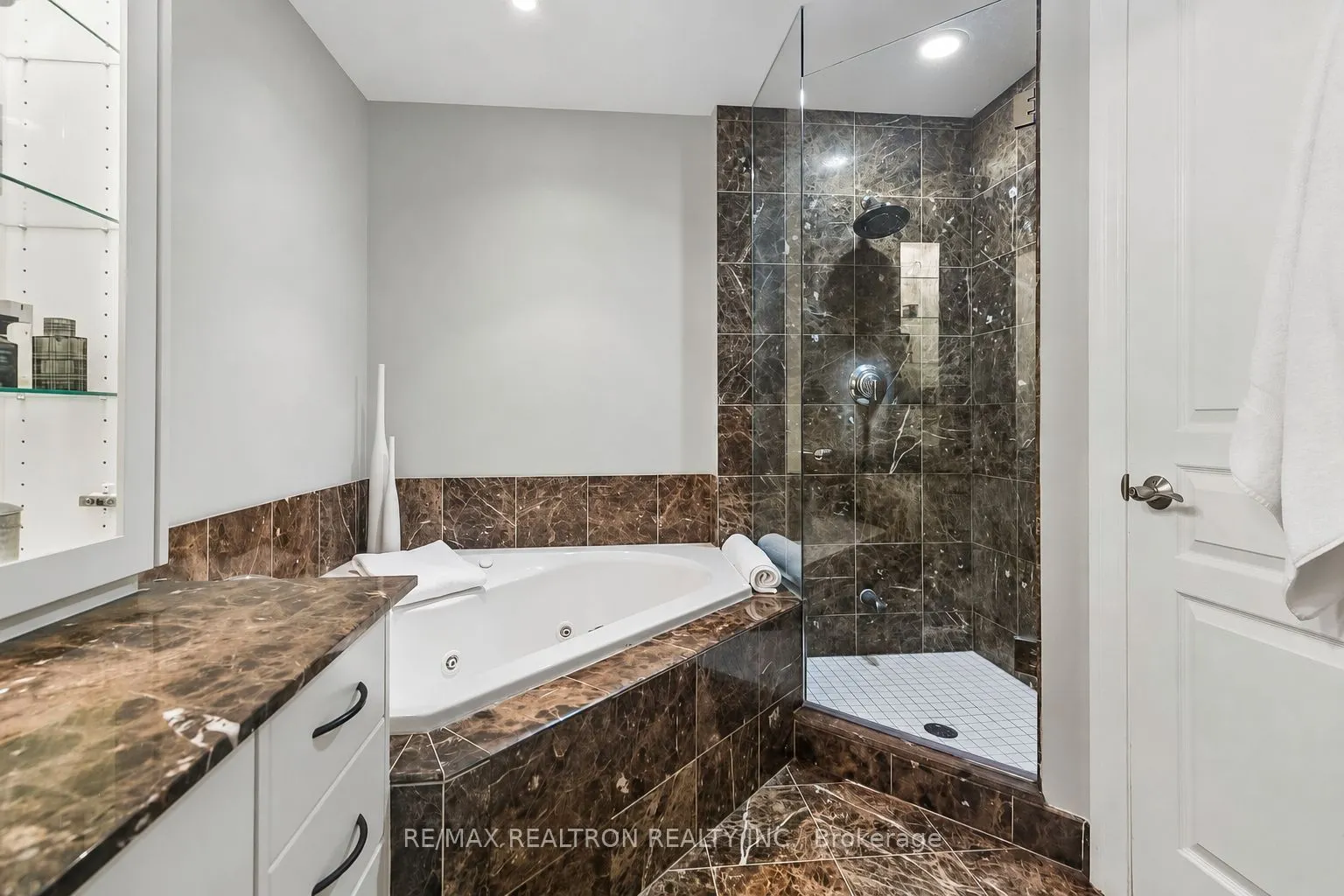 55 Delisle Avenue #707