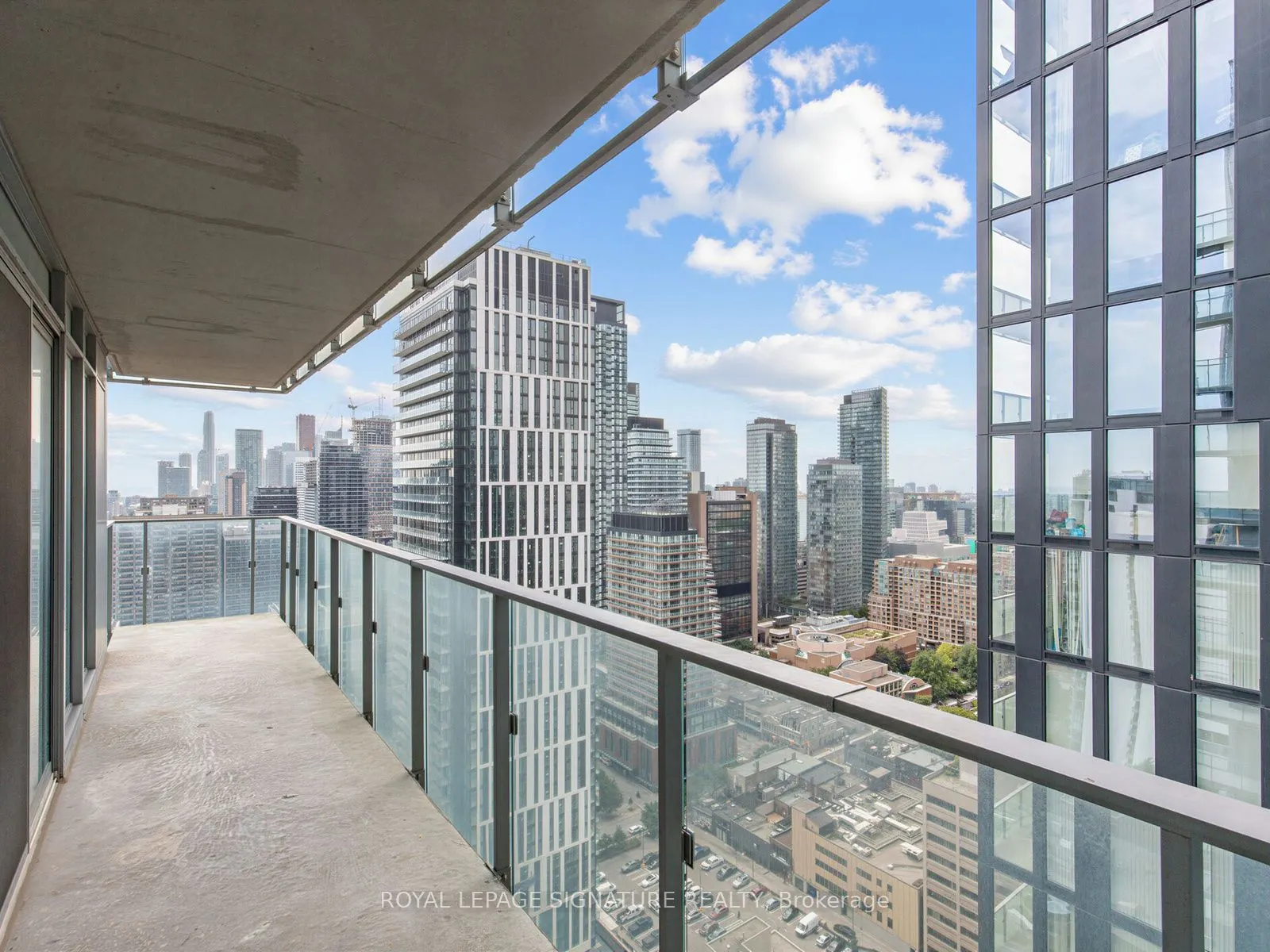 50 Wellesley Street E #3810