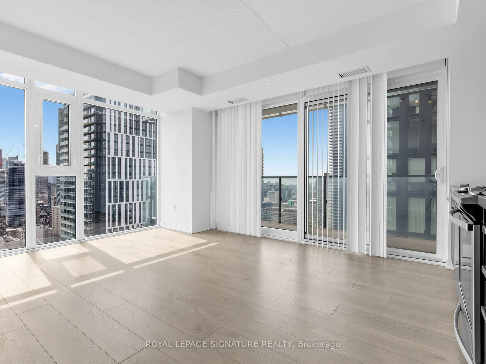50 Wellesley Street E #3810