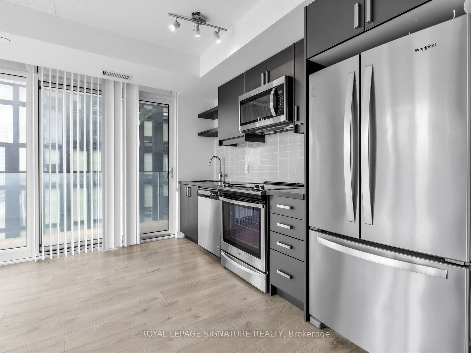 50 Wellesley Street E #3810
