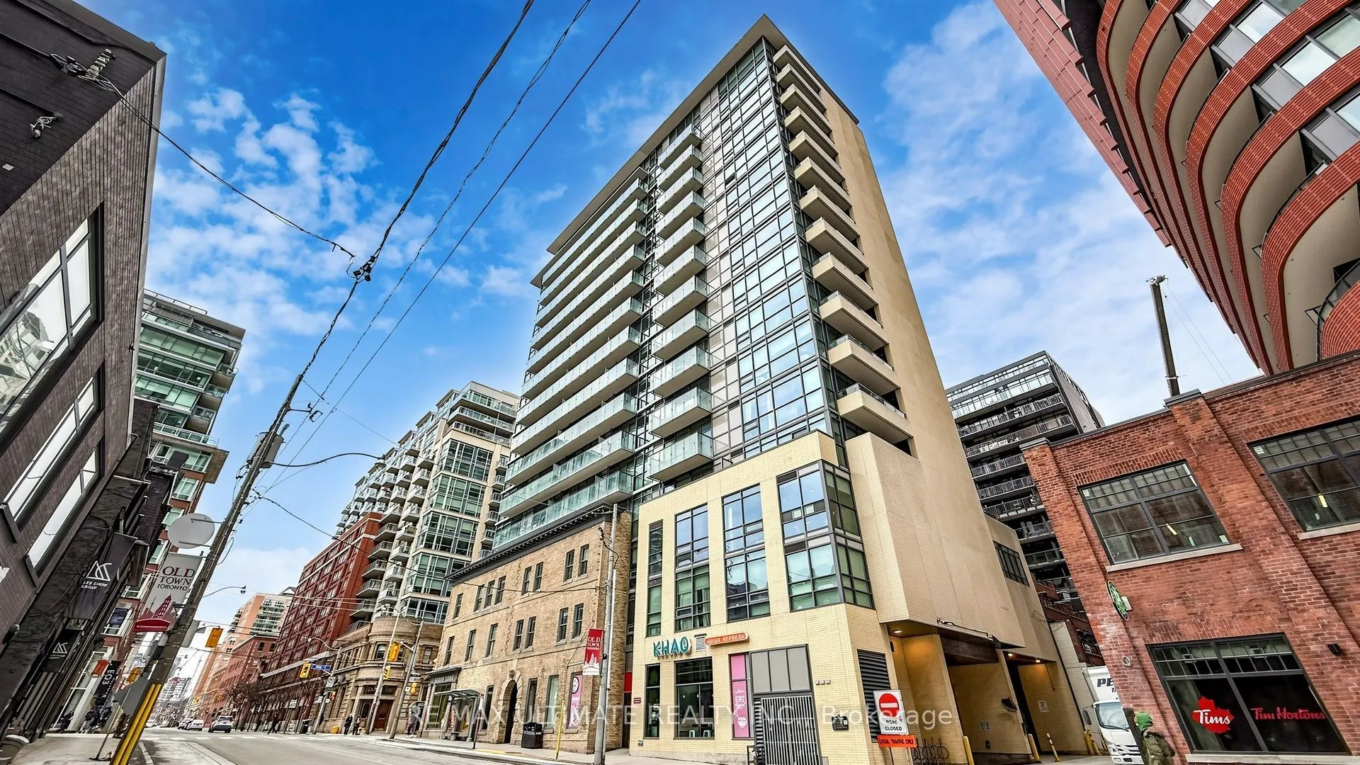 39 Sherbourne Street #303
