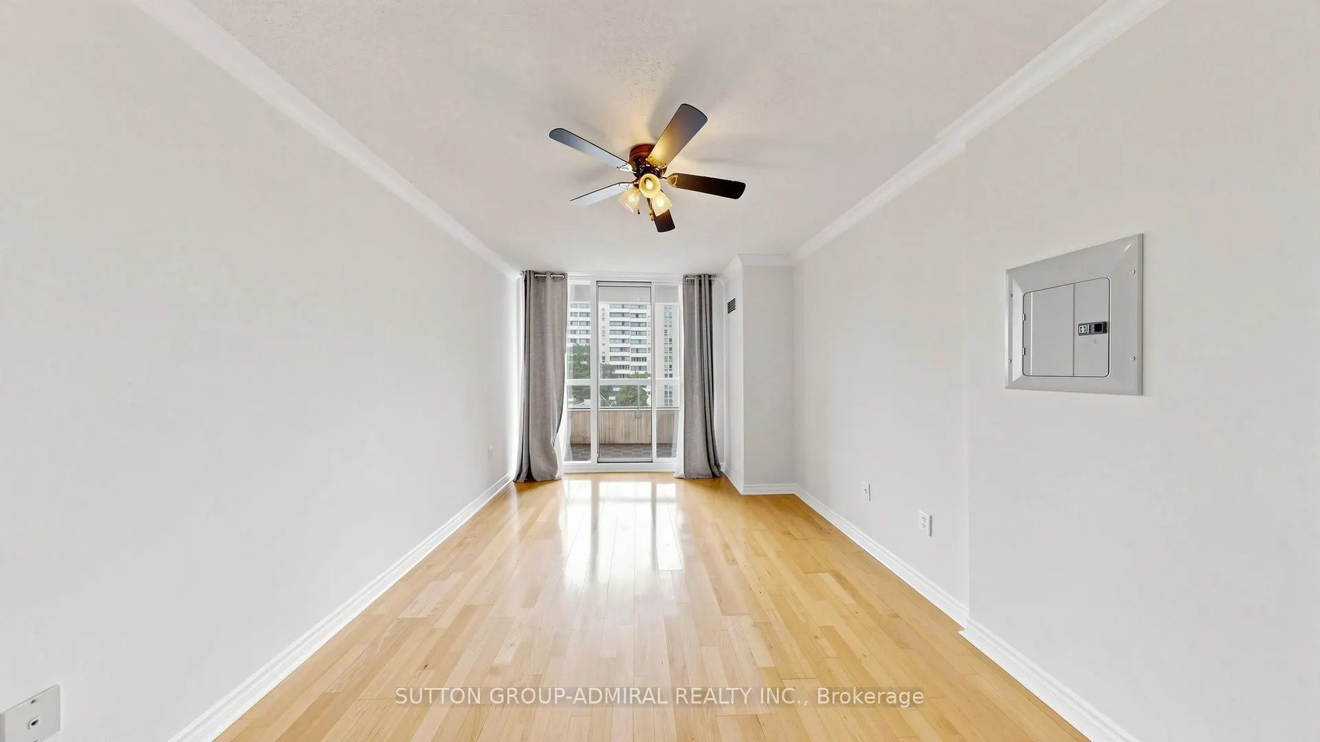 253 Merton Street #606