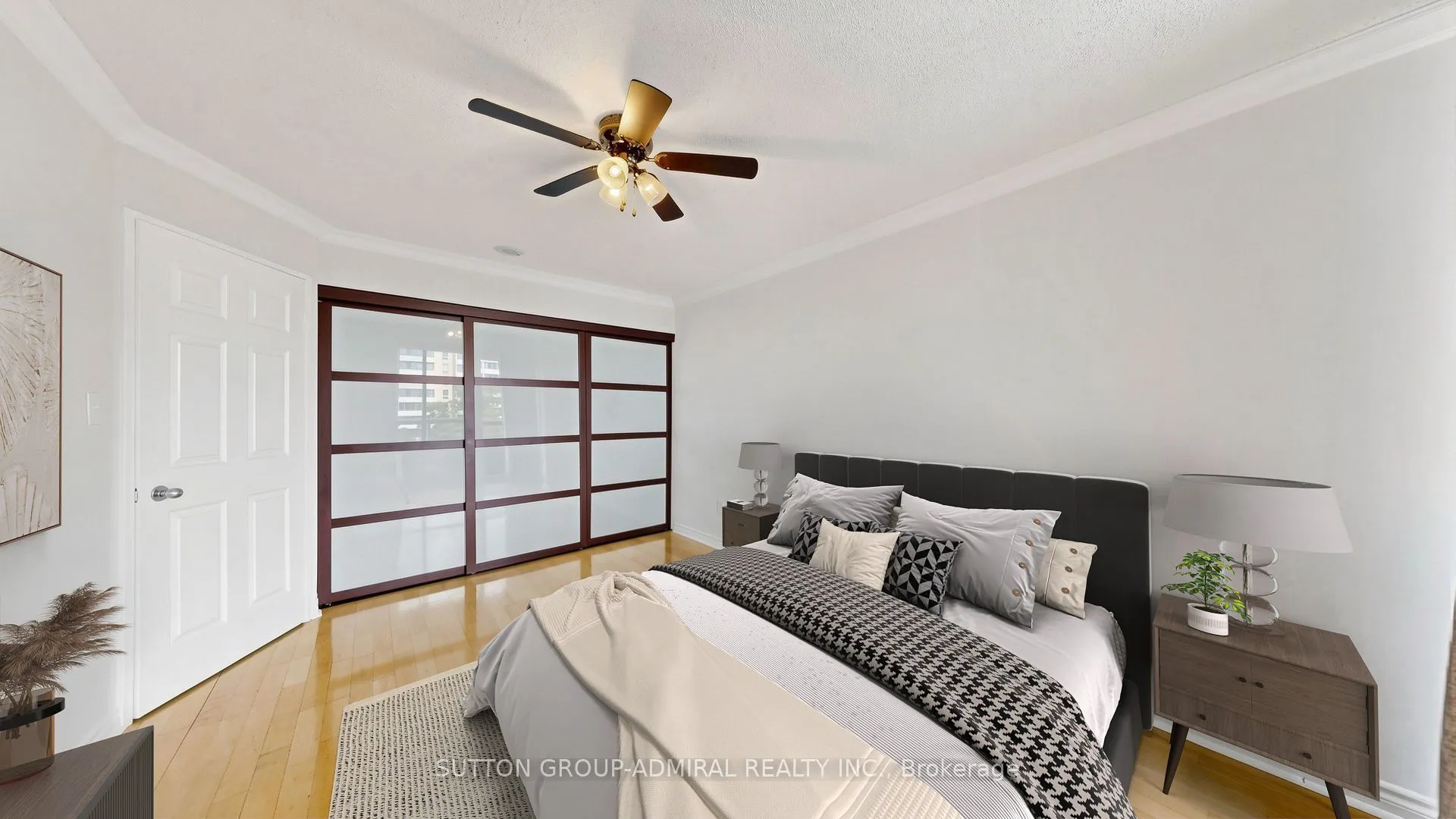 253 Merton Street #606