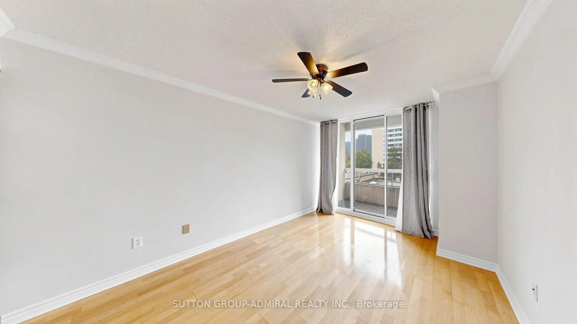 253 Merton Street #606