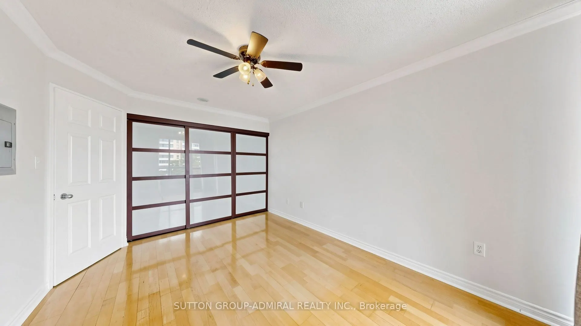 253 Merton Street #606