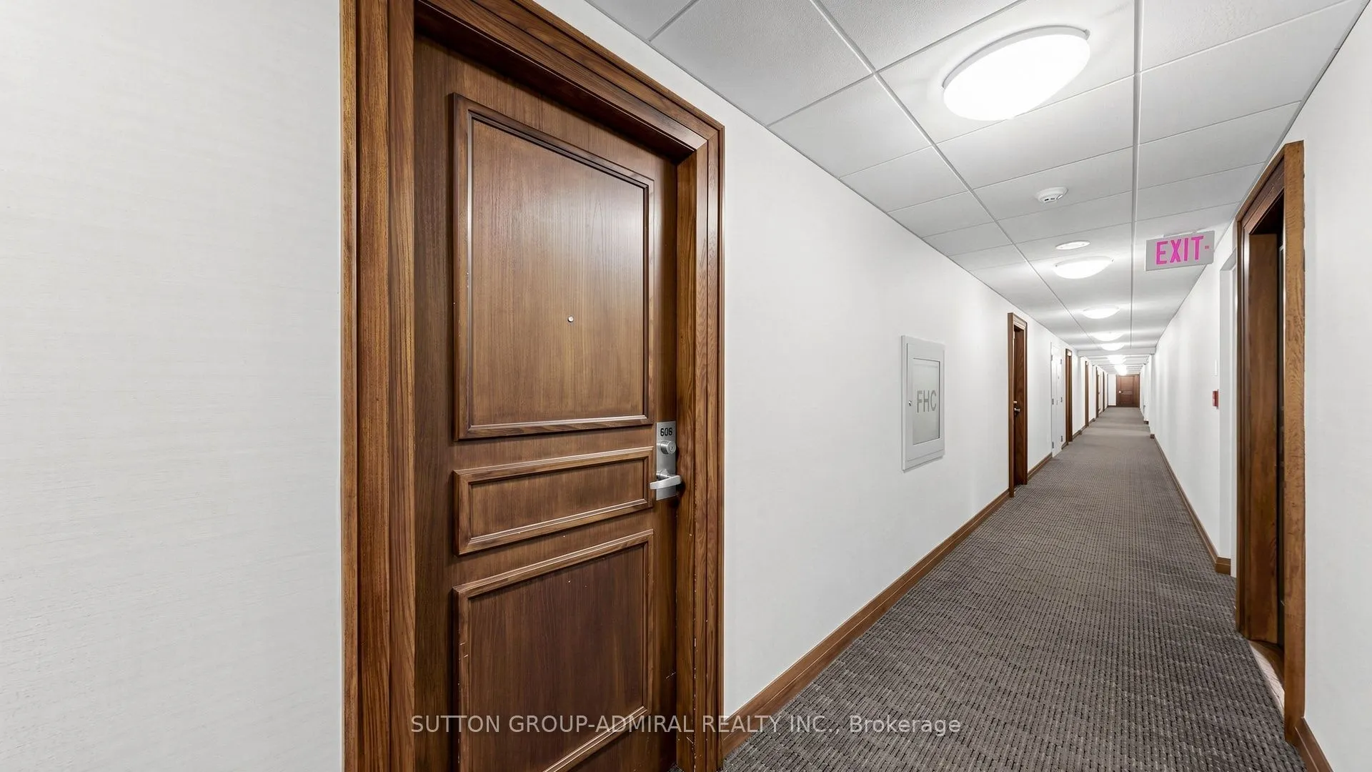 253 Merton Street #606