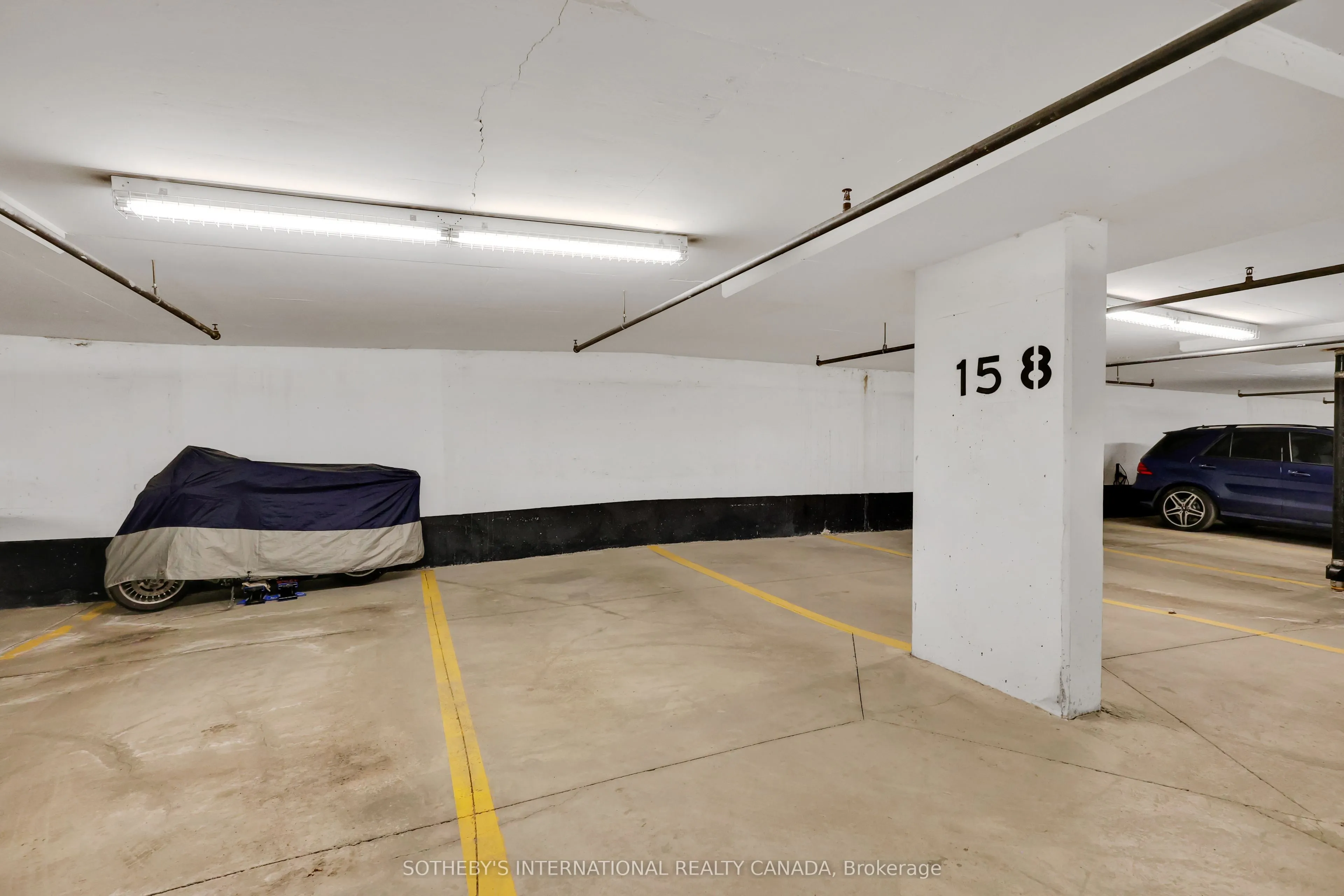 481 Rosewell Avenue #407