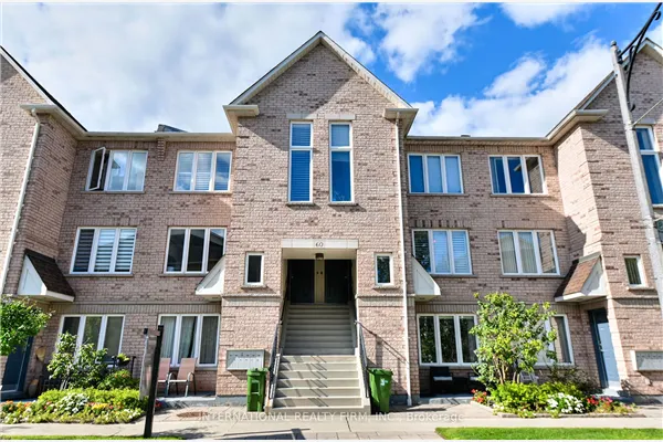 60 Aerodrome Crescent #201