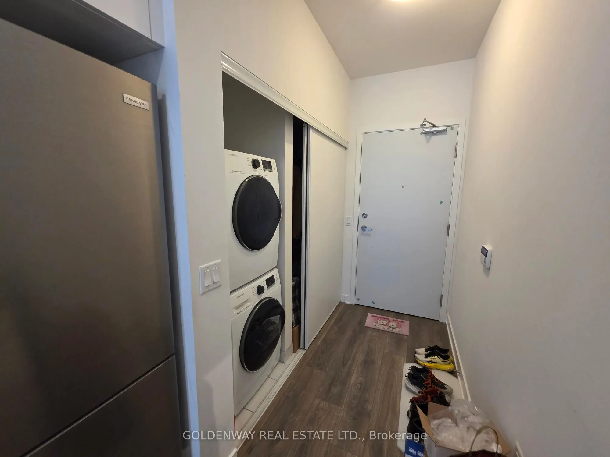 195 Redpath Avenue #PH15