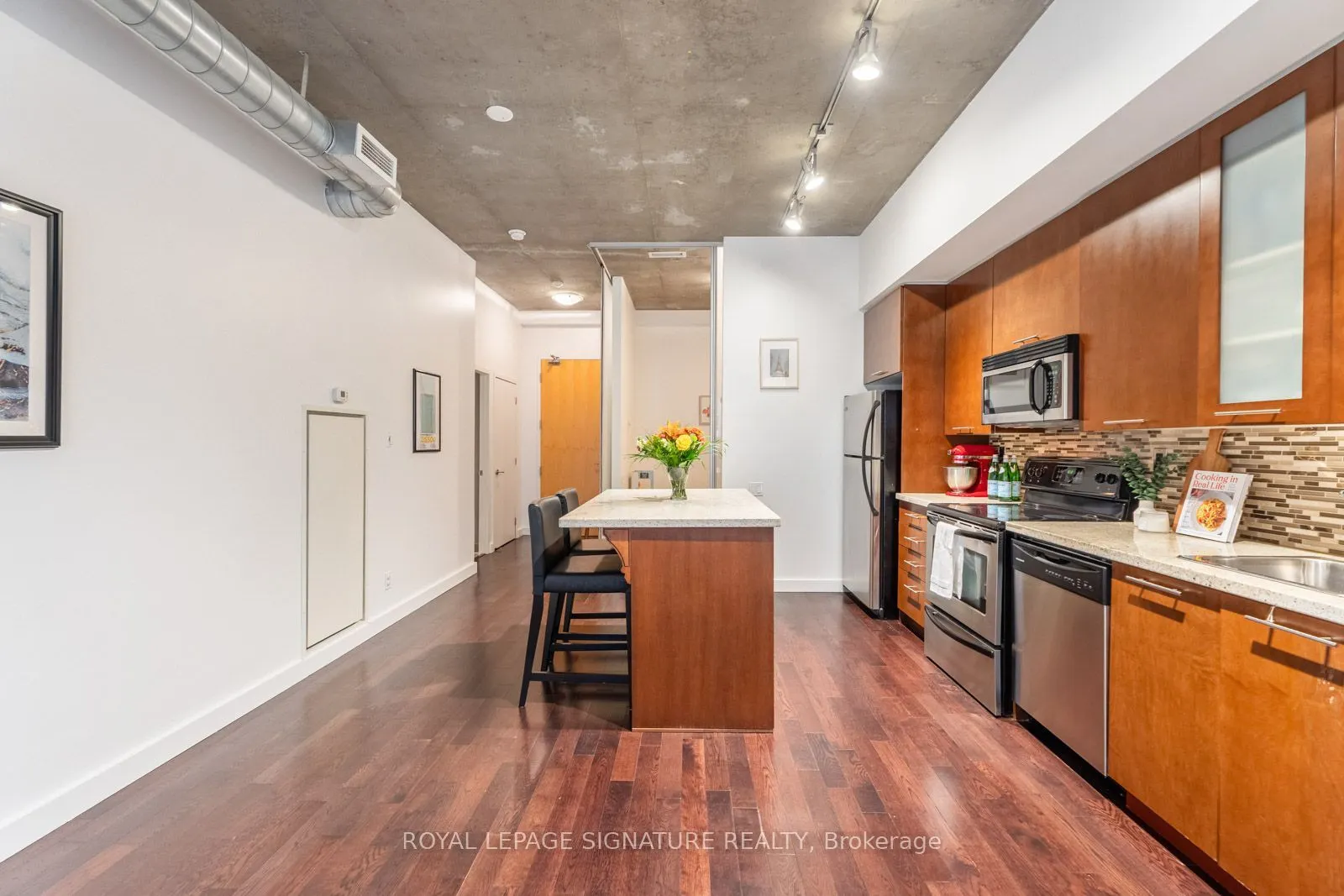 33 Mill Street #210