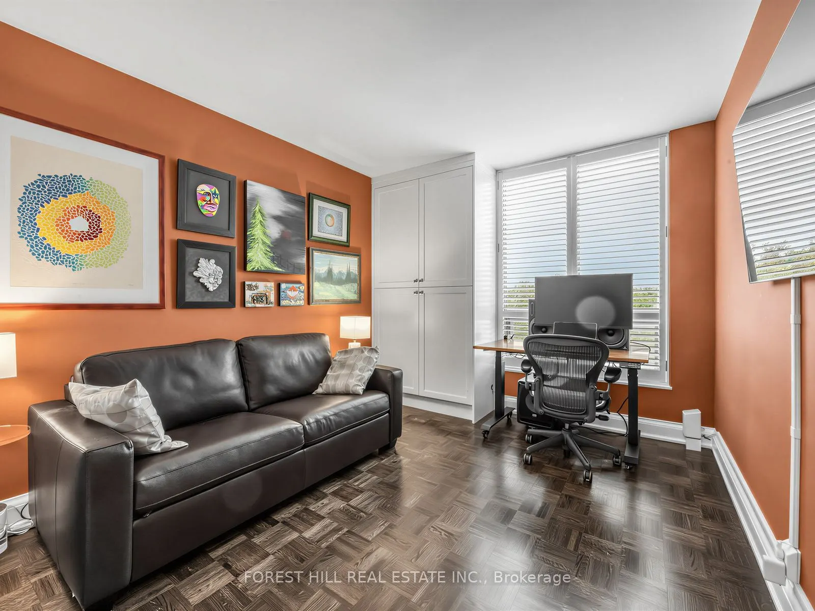 350 Lonsdale Road #502