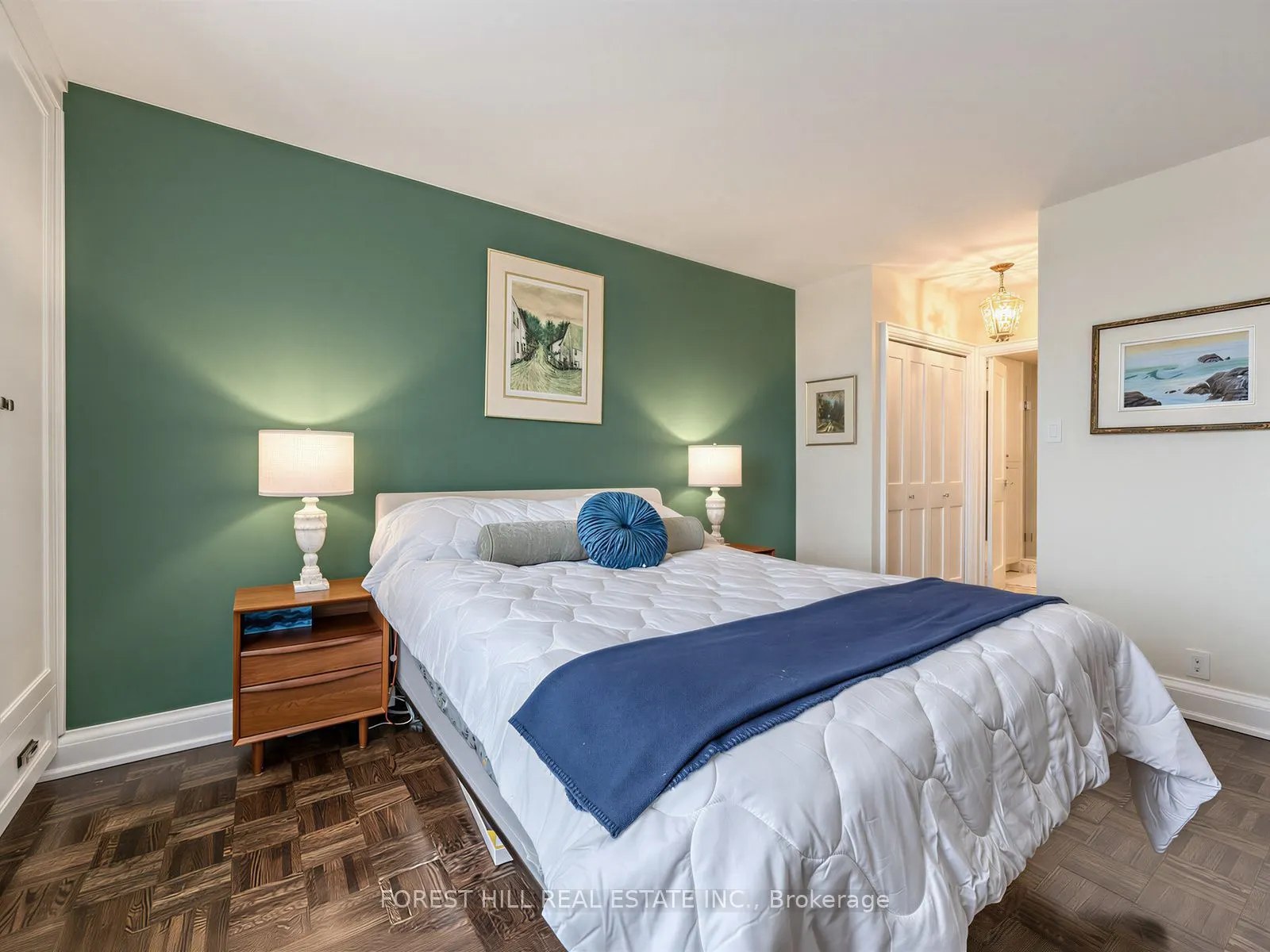 350 Lonsdale Road #502