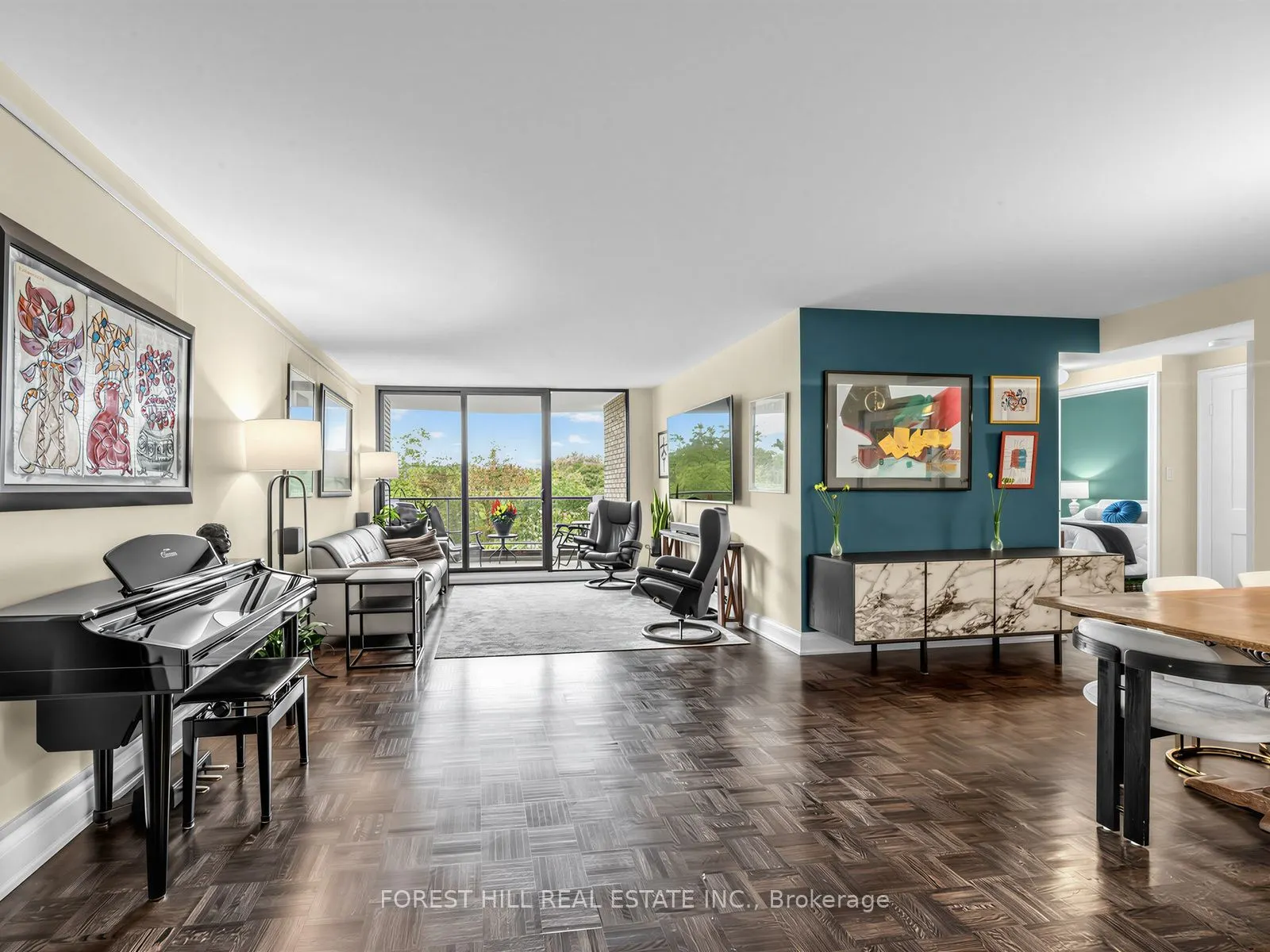 350 Lonsdale Road #502