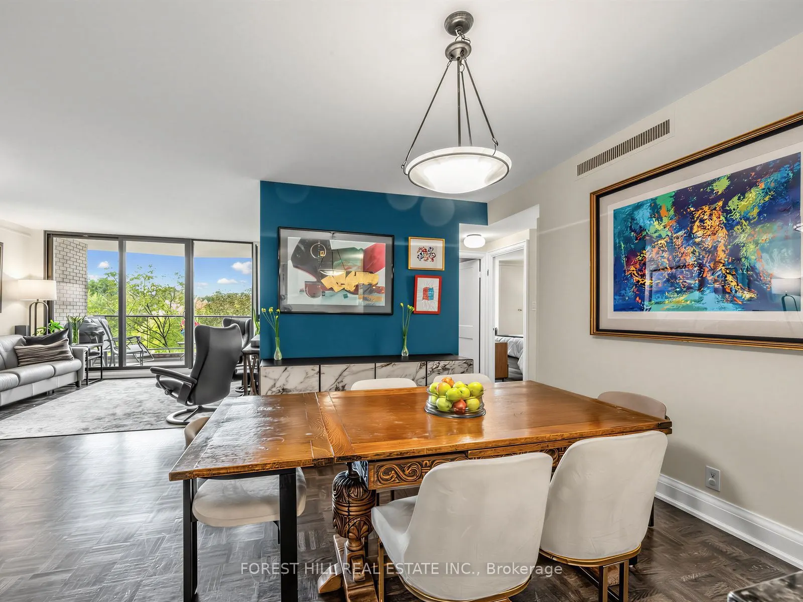 350 Lonsdale Road #502